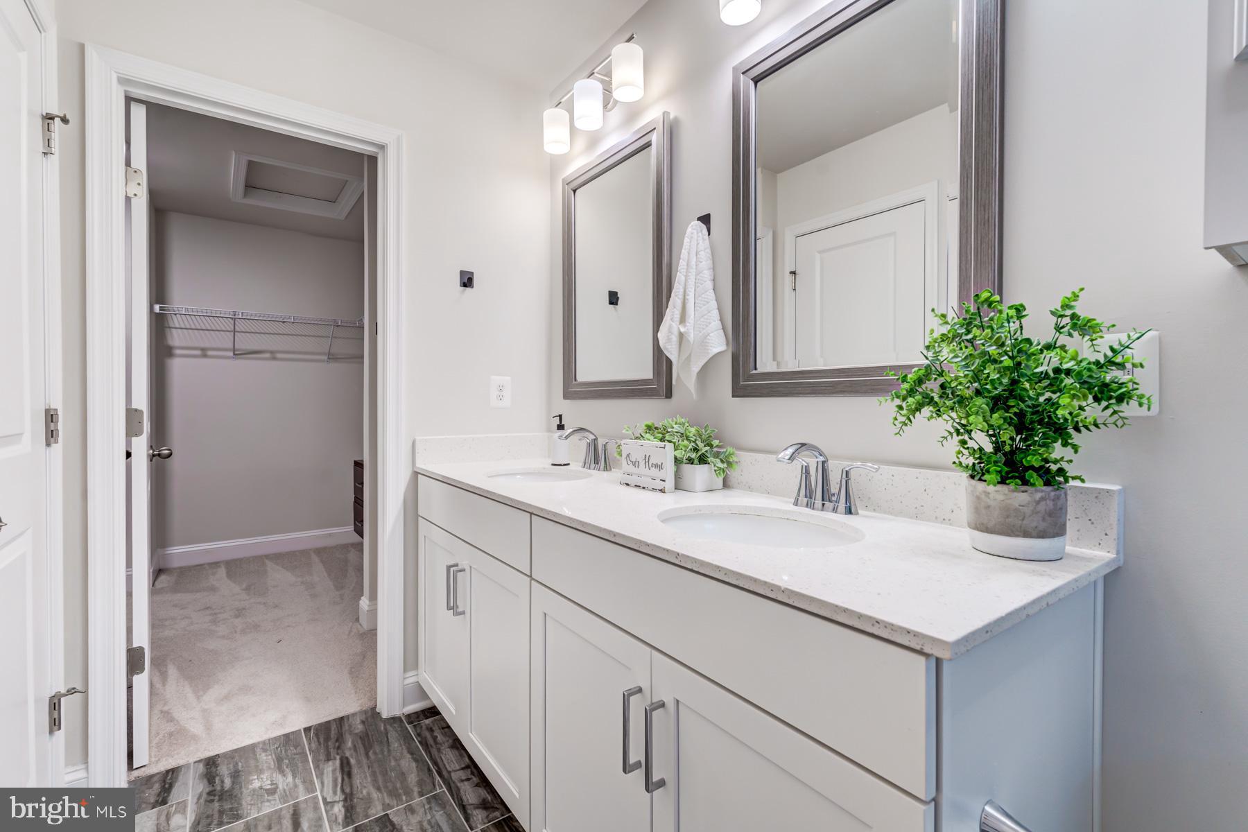 7354 Thomas Grant Dr