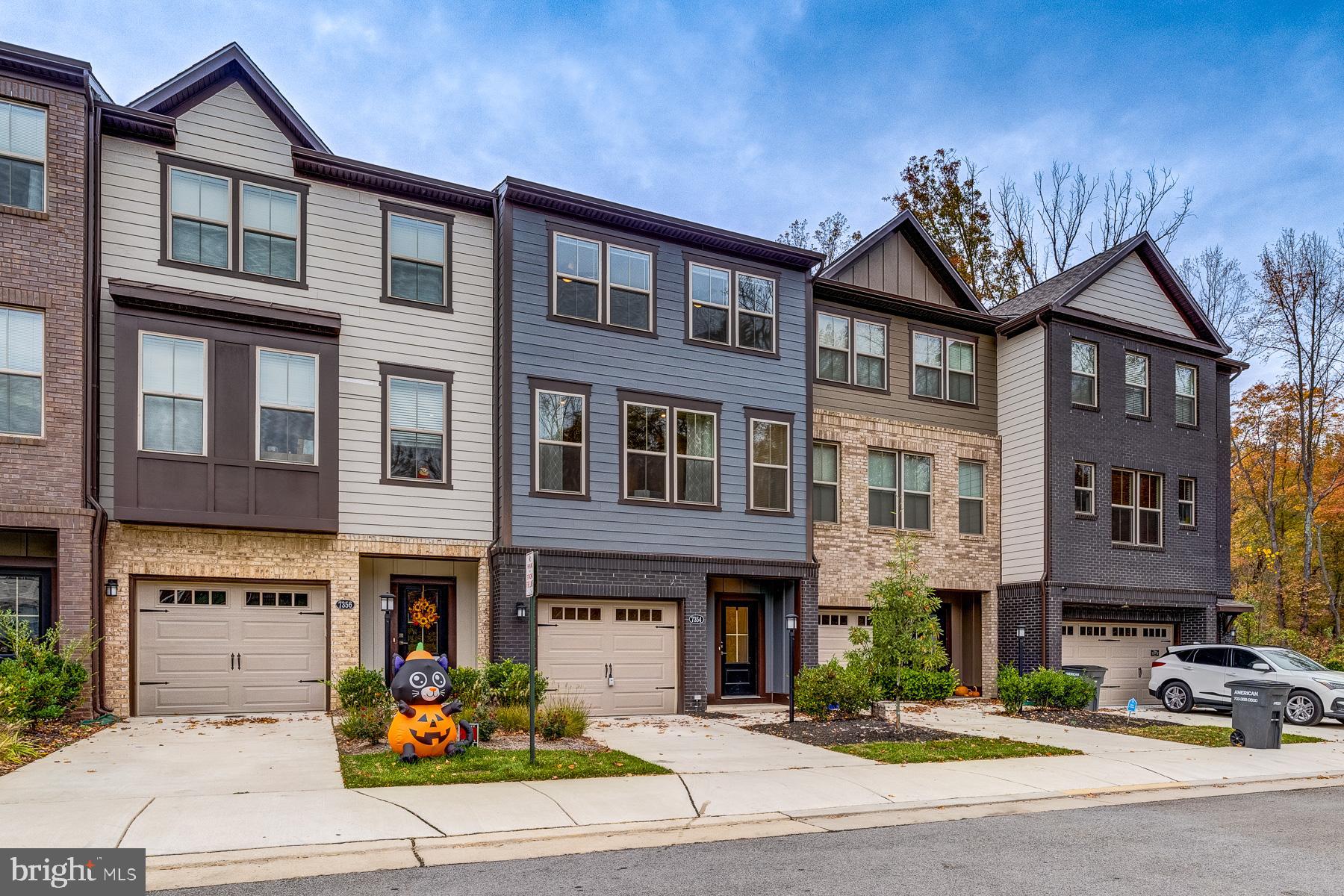 7354 Thomas Grant Dr