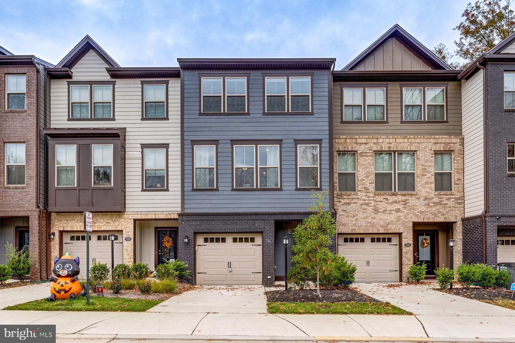 7354 Thomas Grant Dr