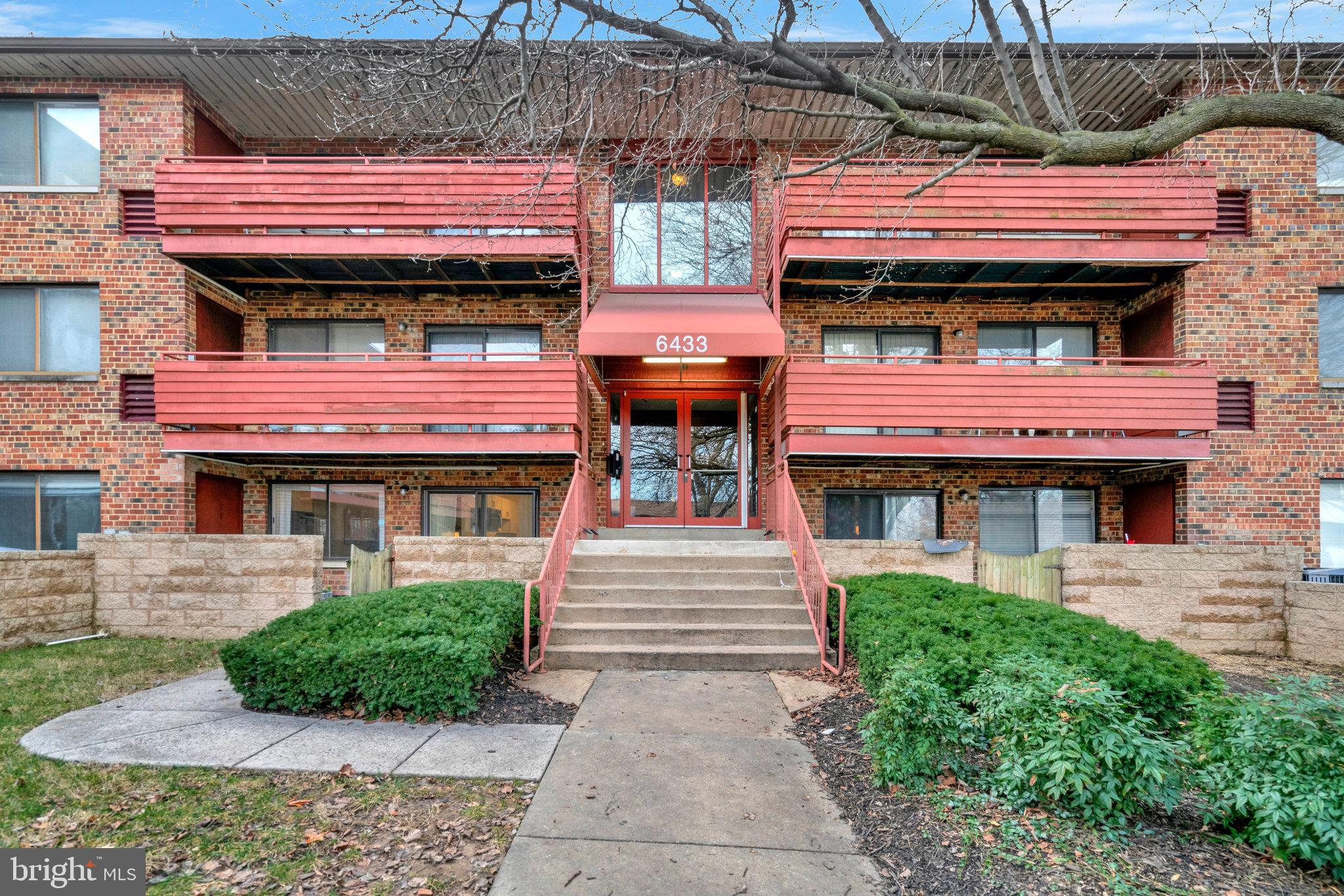 6433 Richmond HIGHWAY Unit: 101