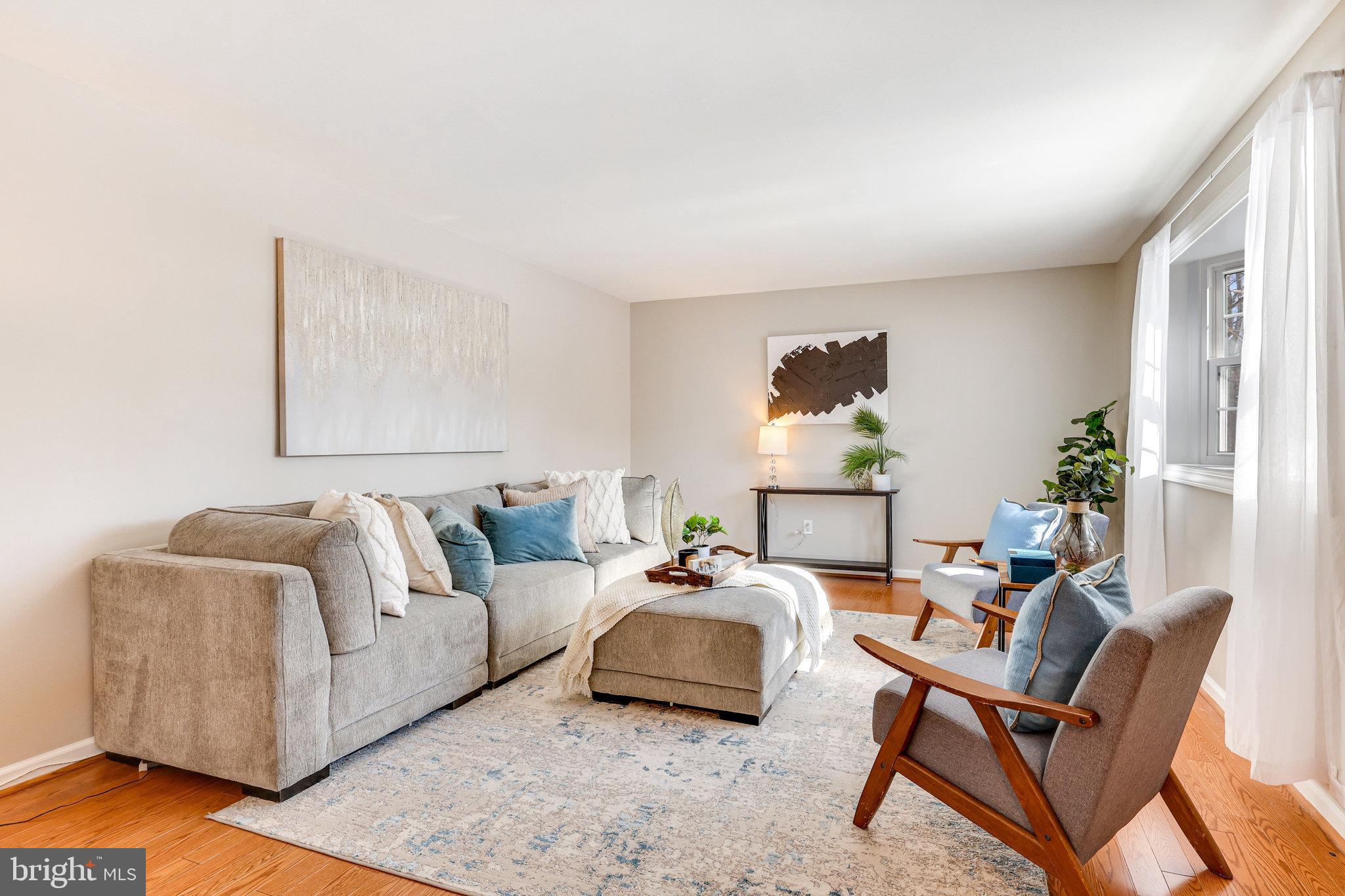 10302 Collingham DRIVE