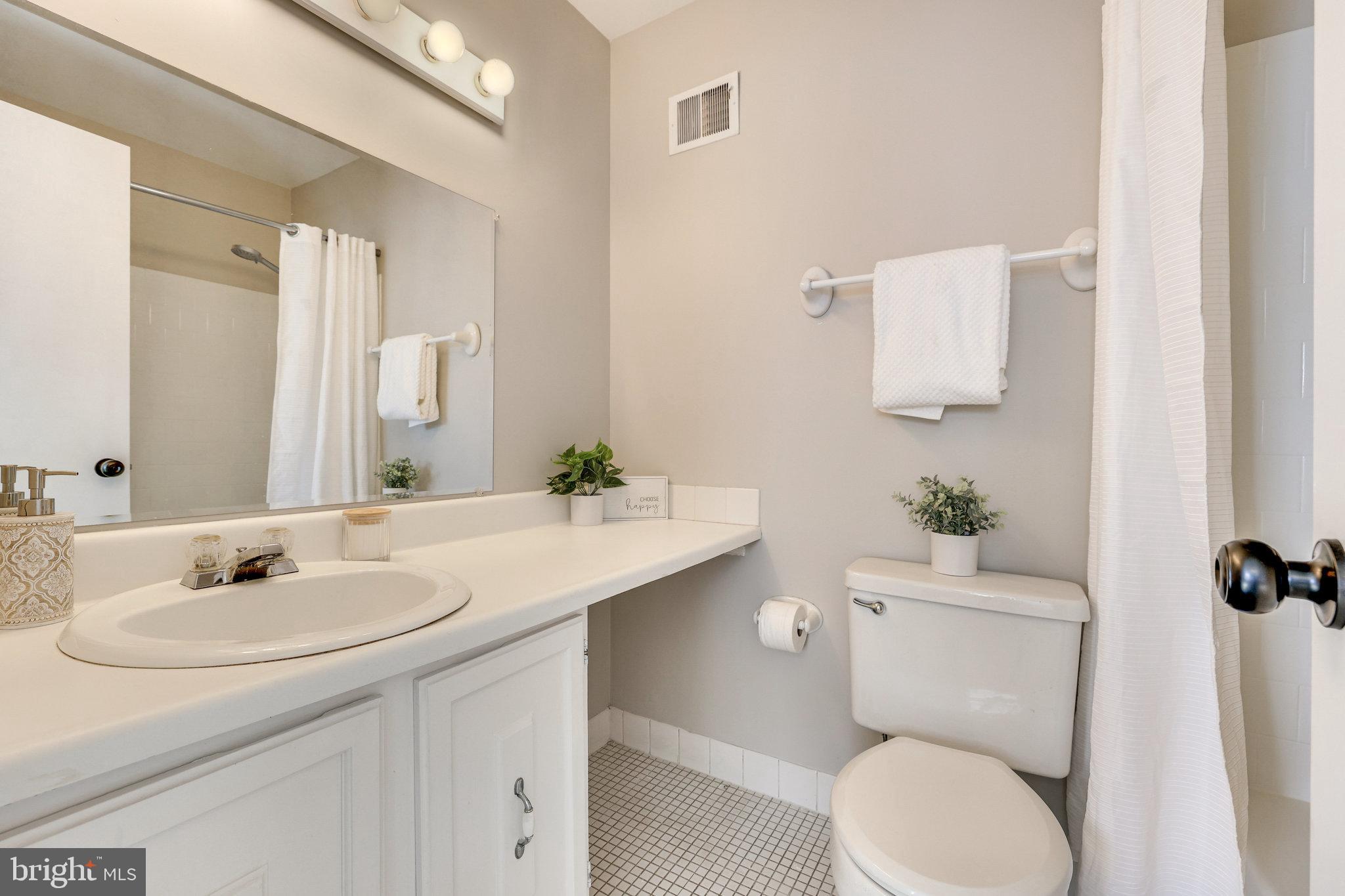 10302 Collingham DRIVE