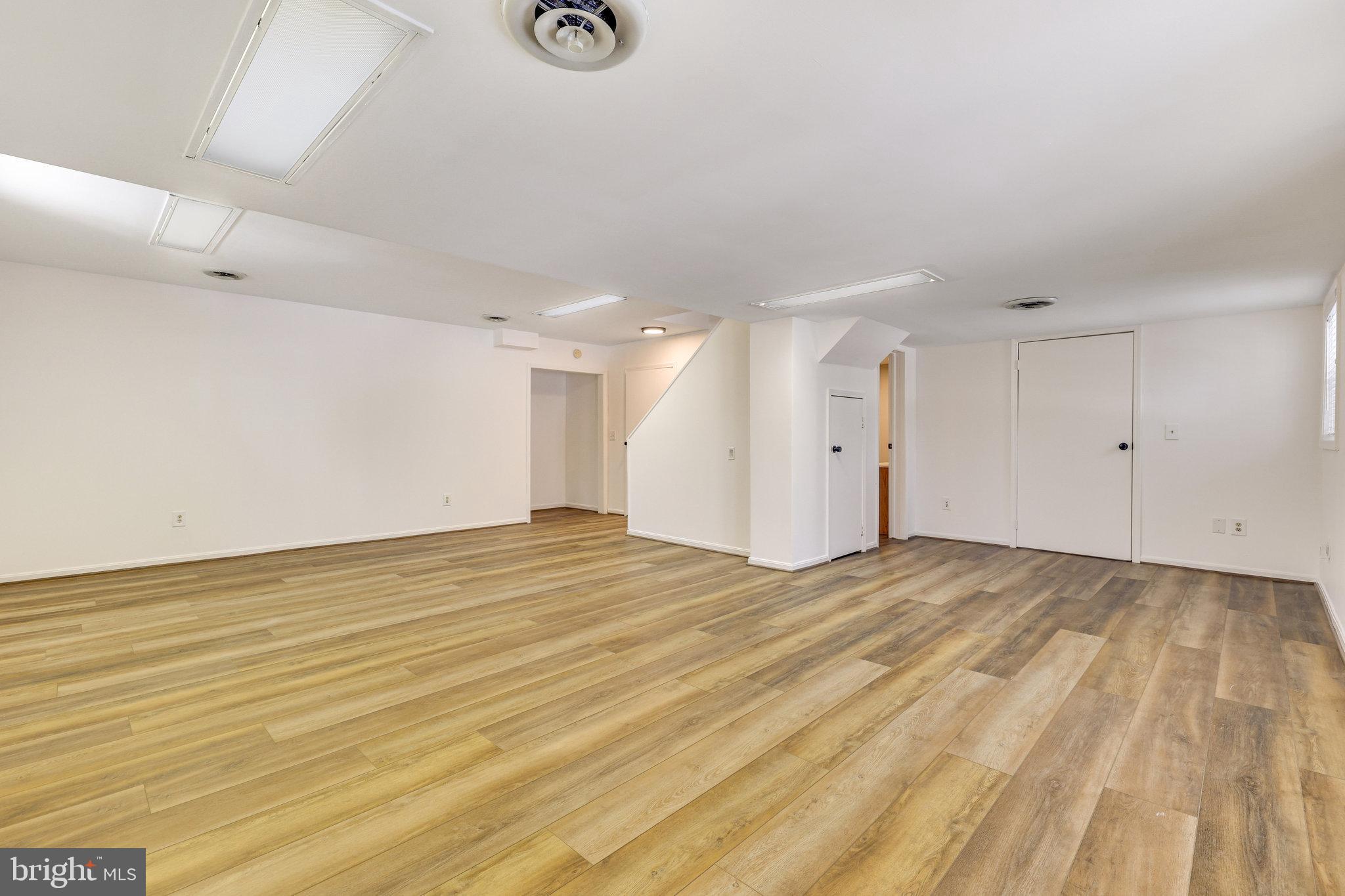 10302 Collingham DRIVE