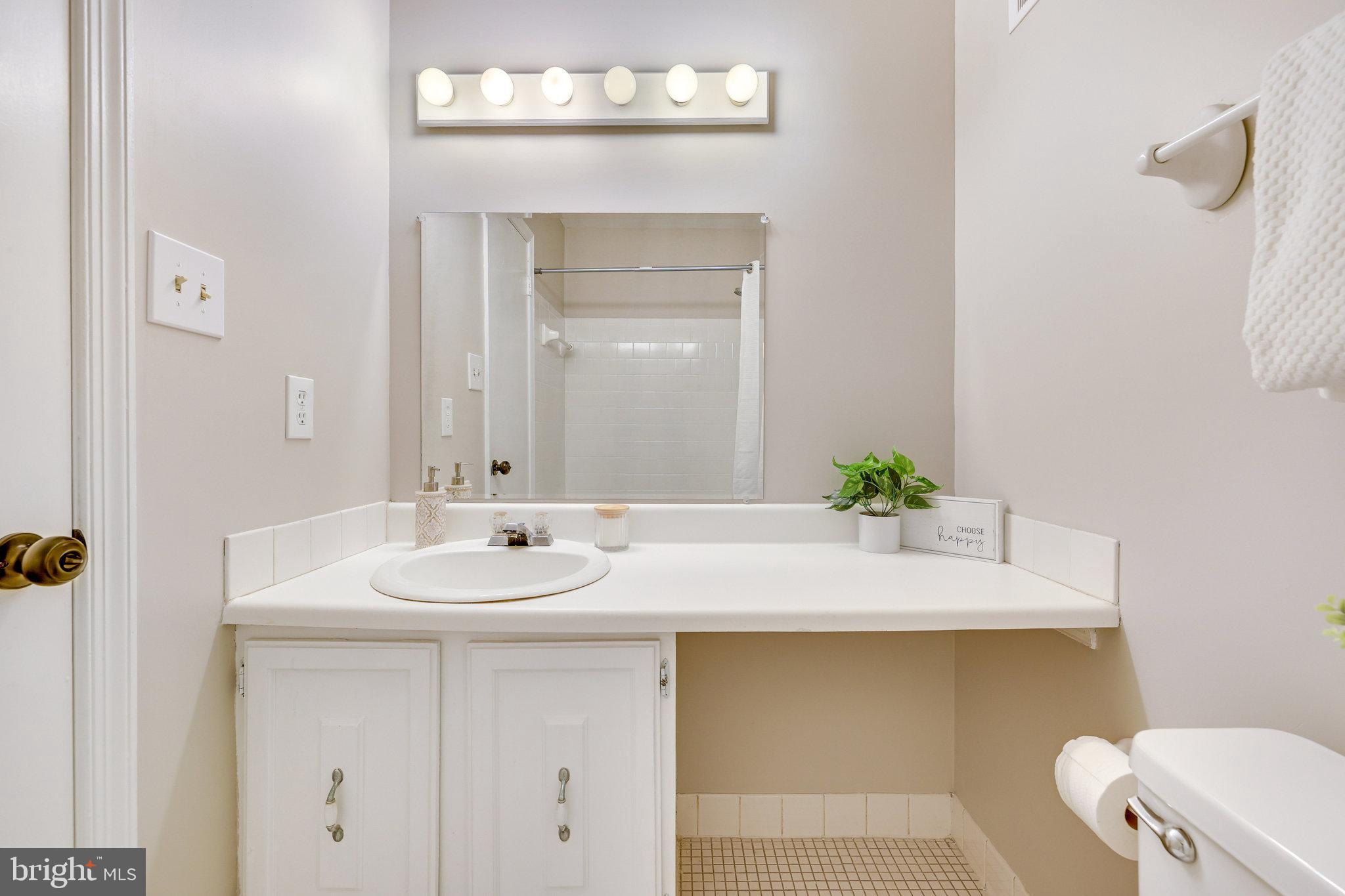 10302 Collingham DRIVE