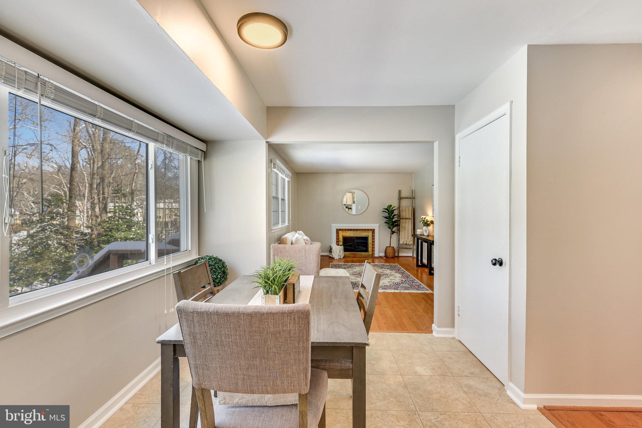 10302 Collingham DRIVE