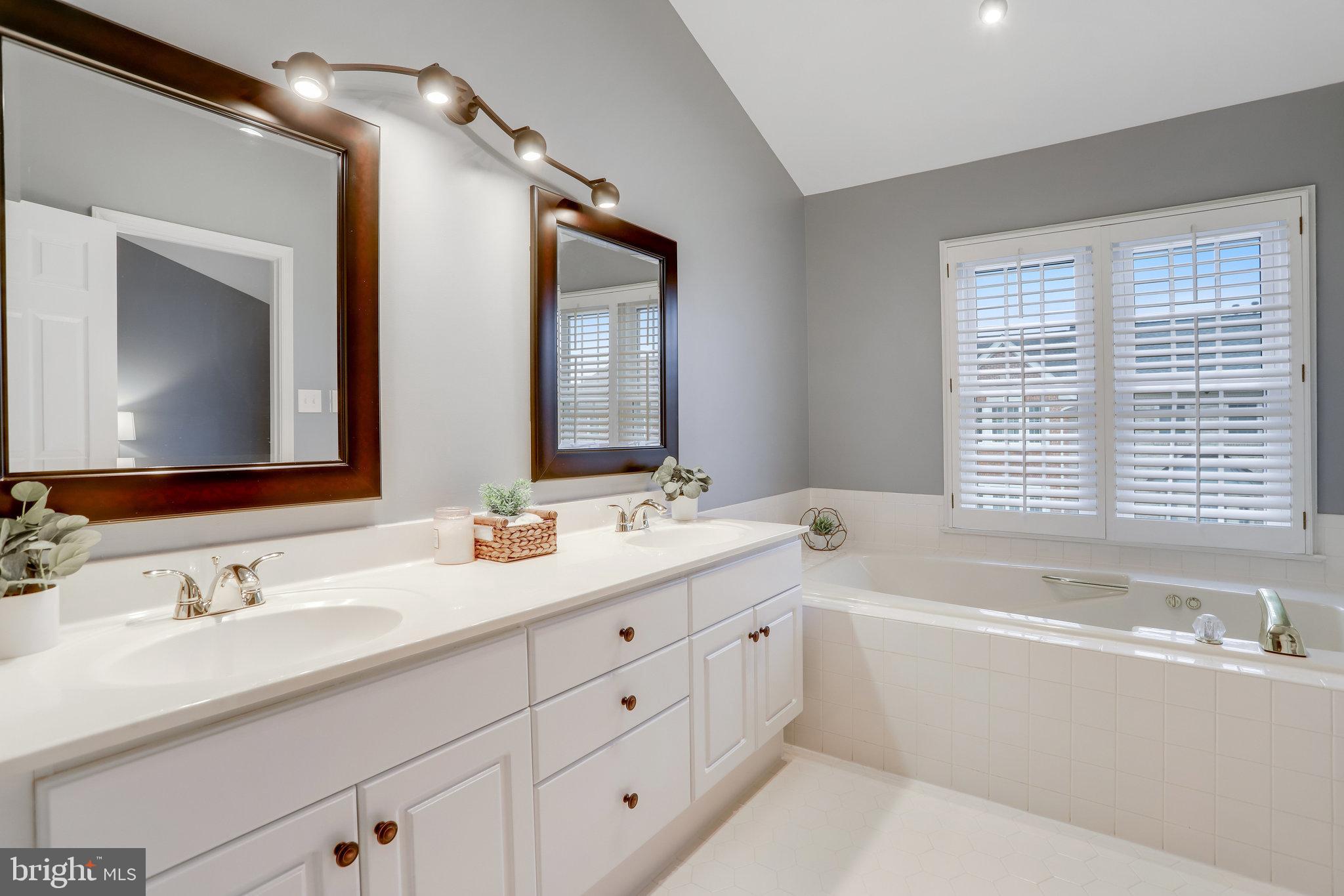 6254 Traci Joyce Lane