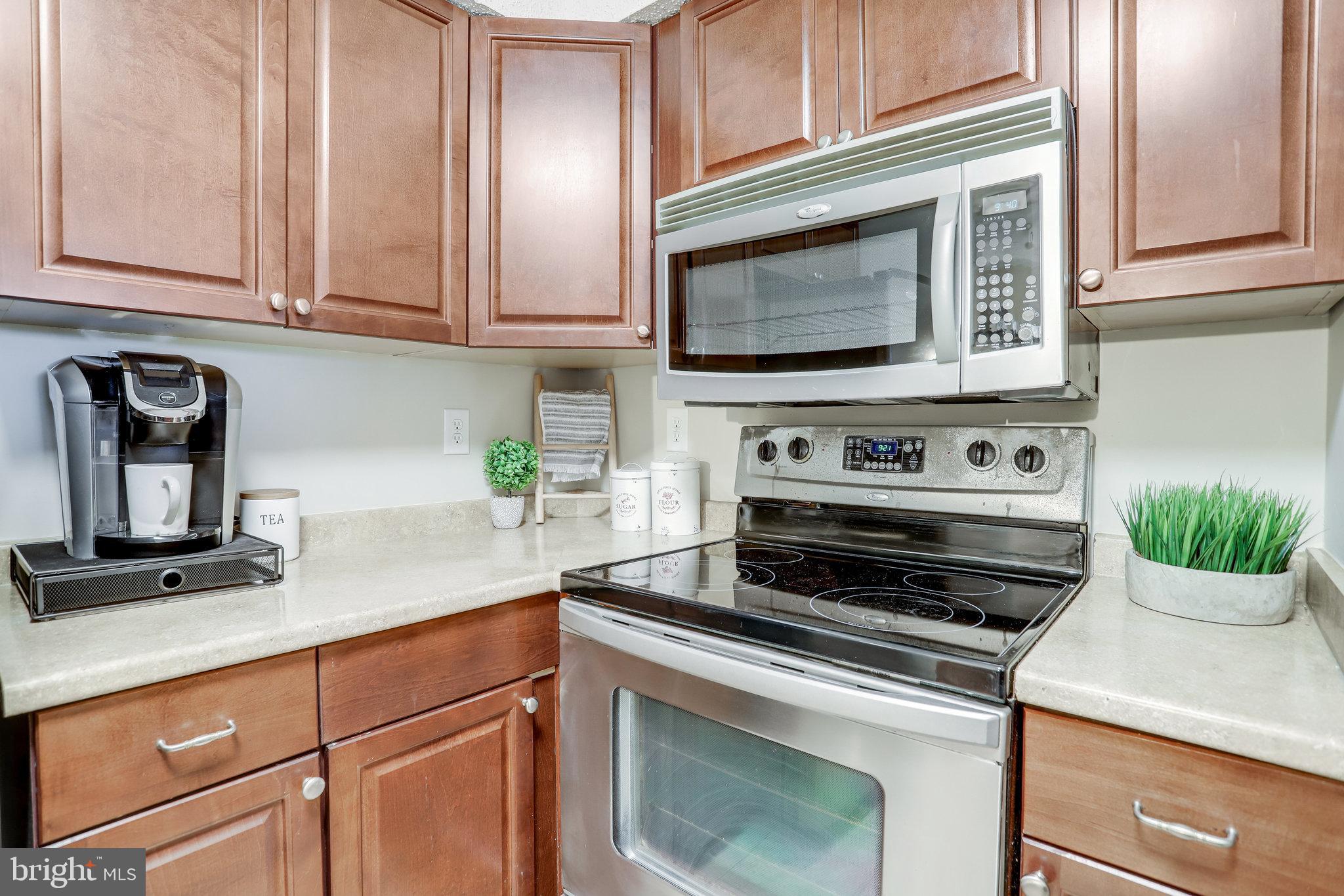 6923-C Mary Caroline Cir