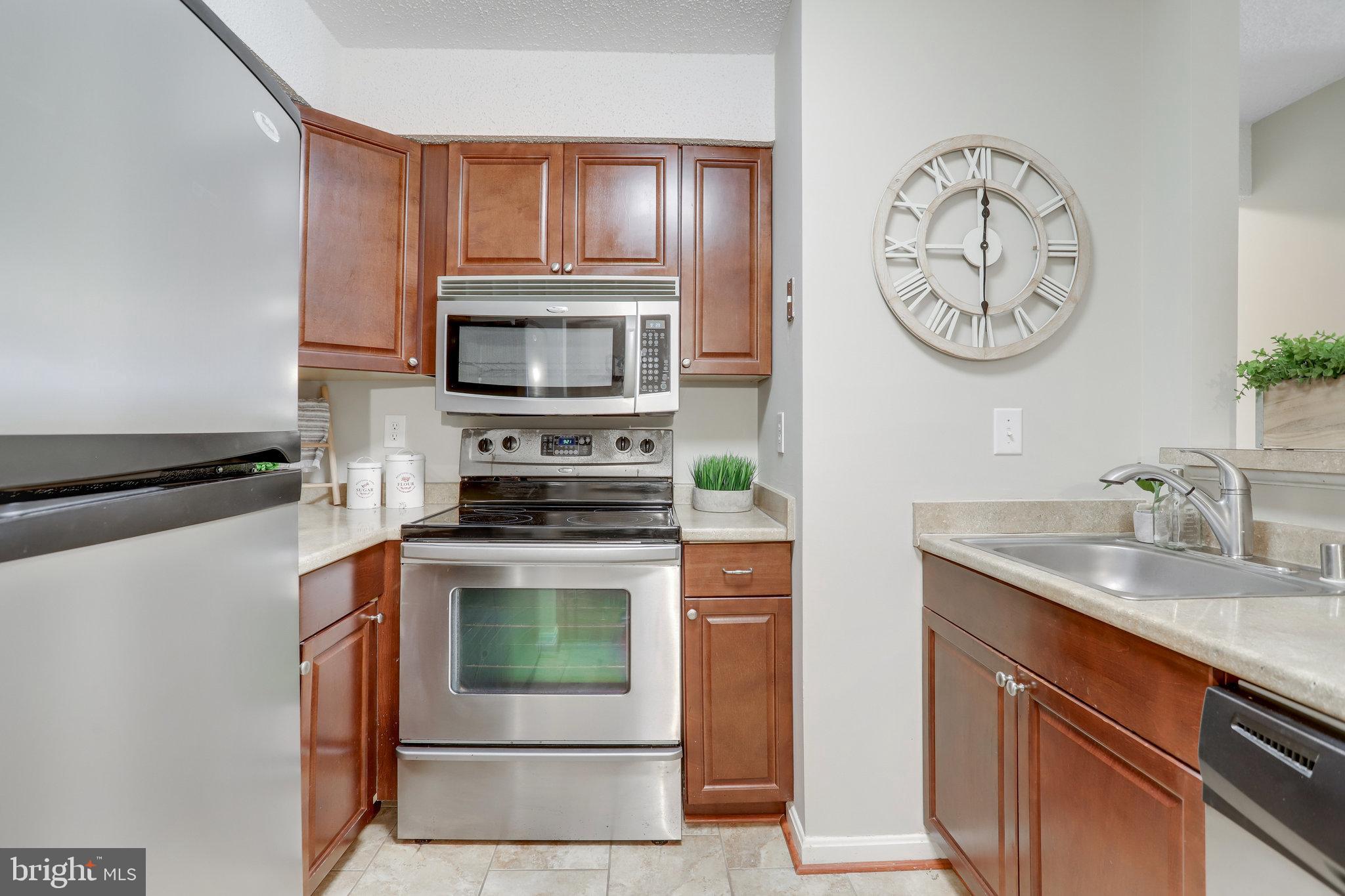 6923-C Mary Caroline Cir