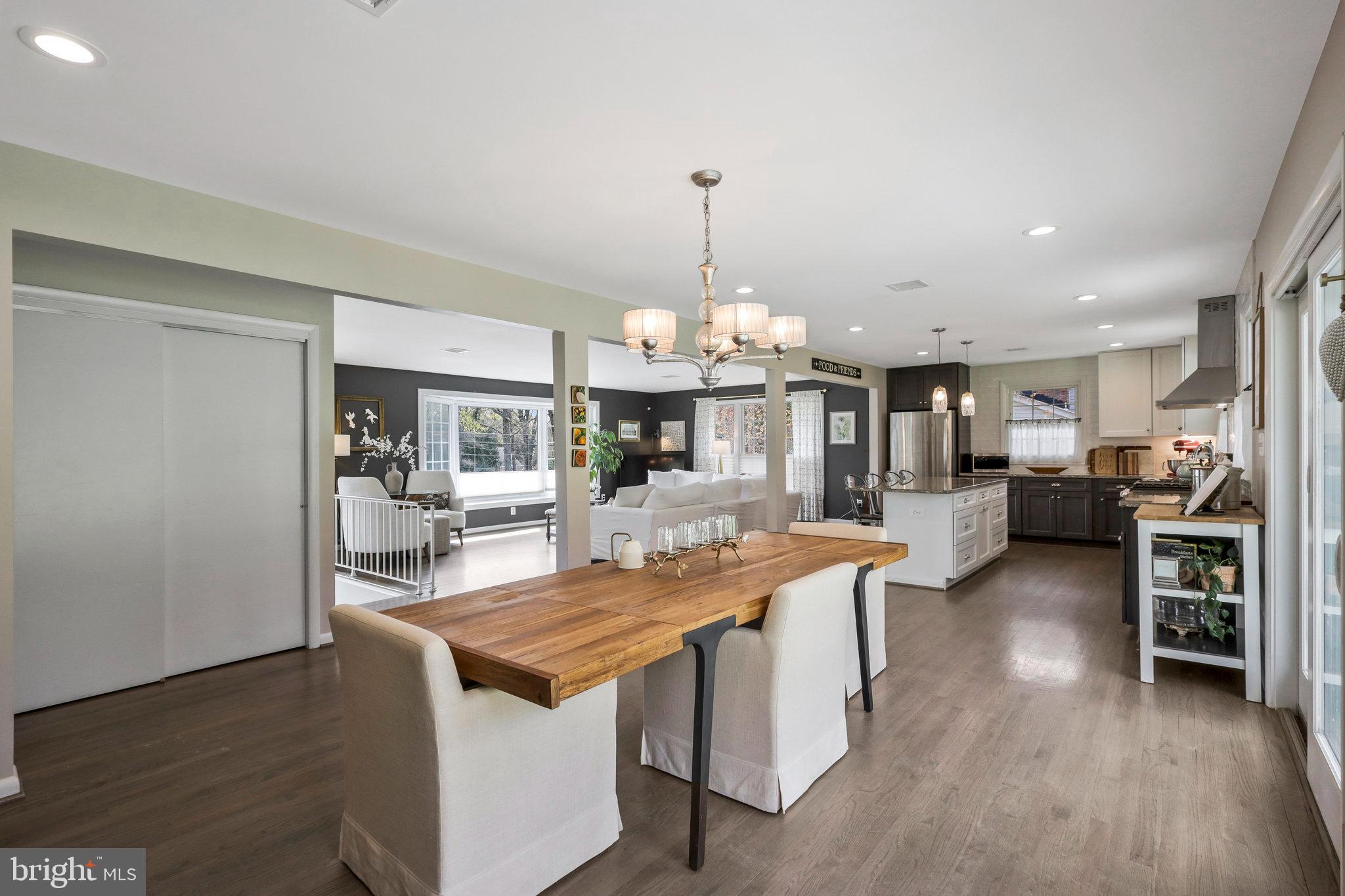 3113 Woodland Ln
