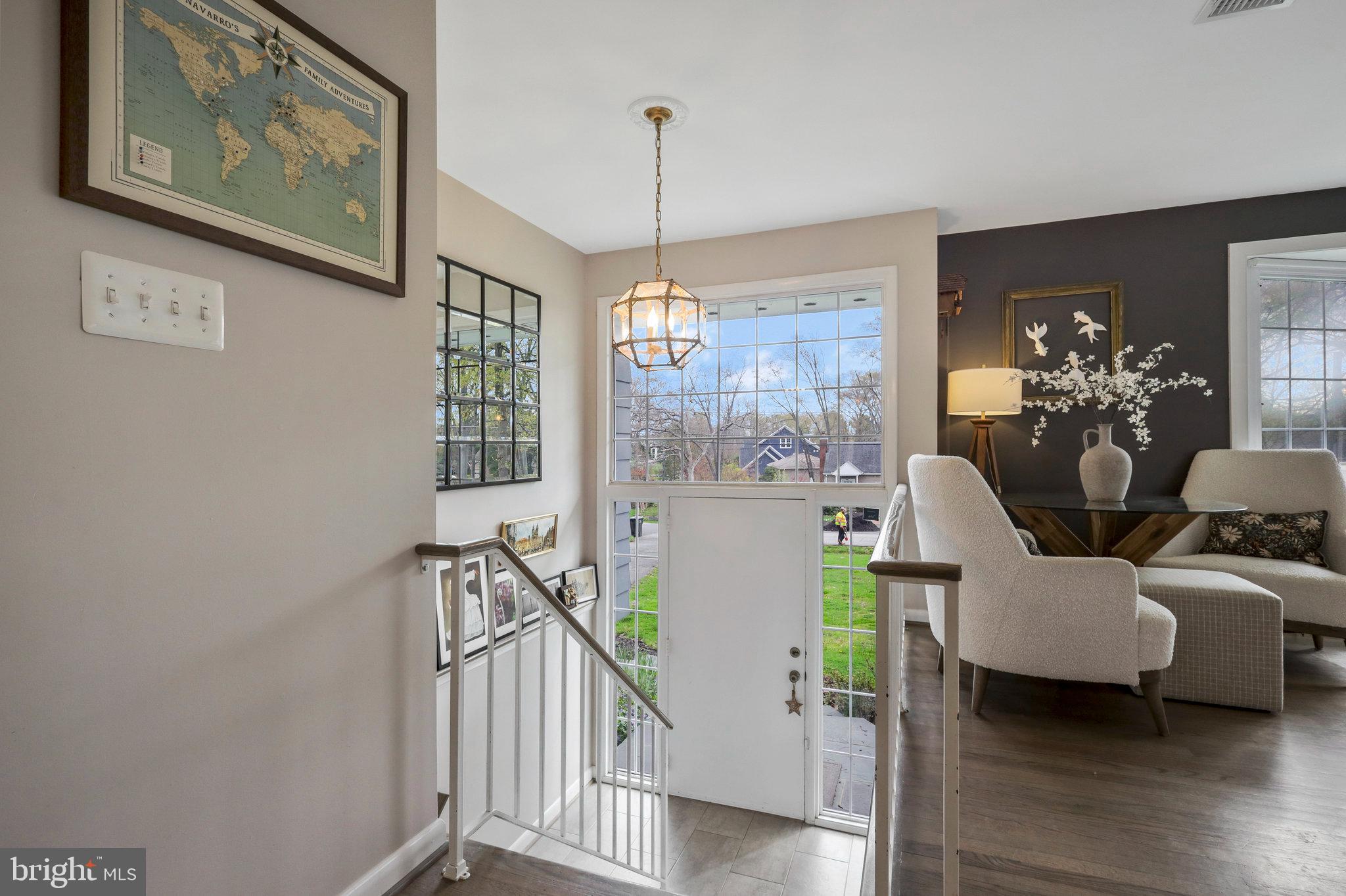 3113 Woodland Ln