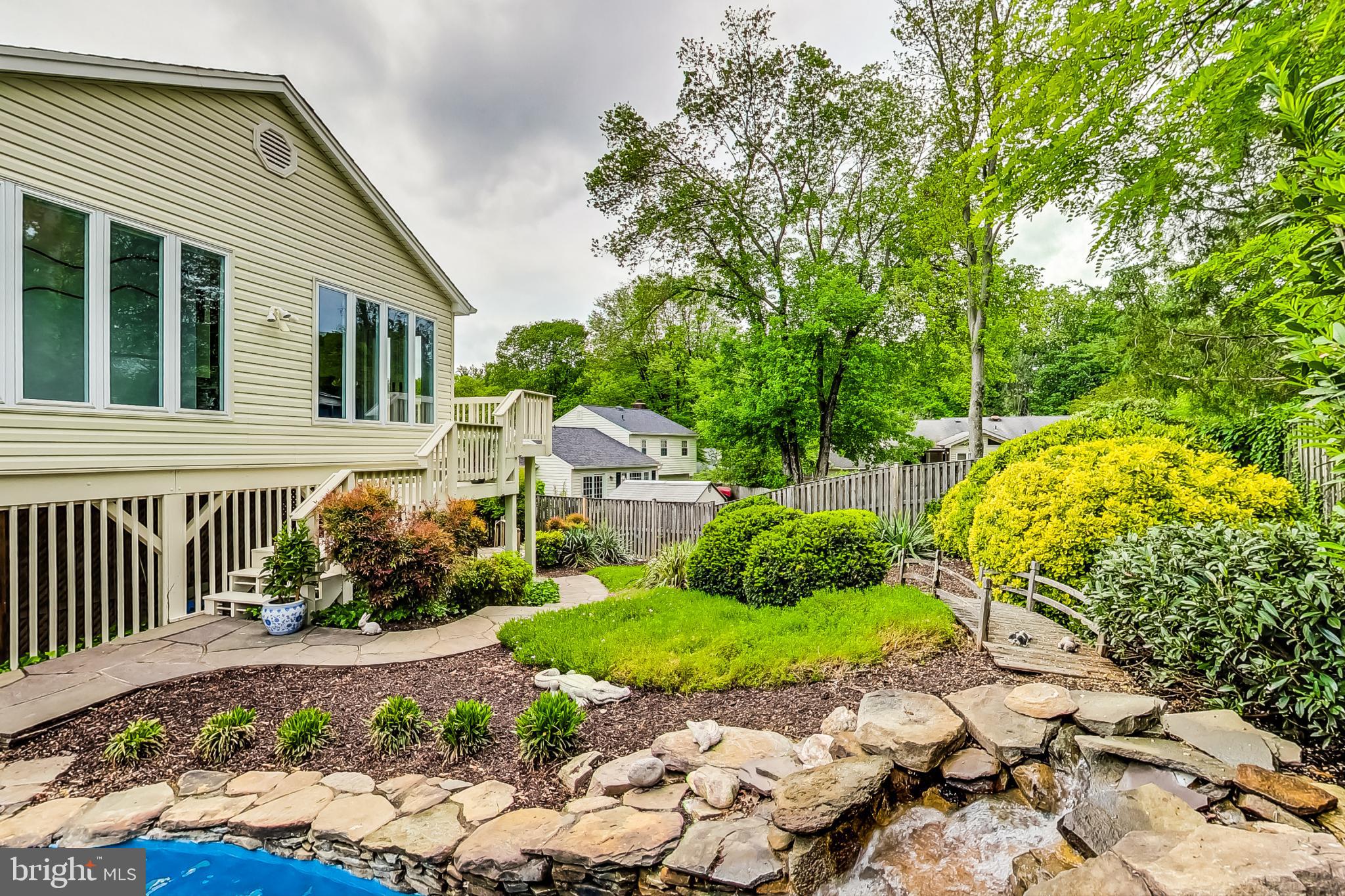 8019 Rockwood Ct