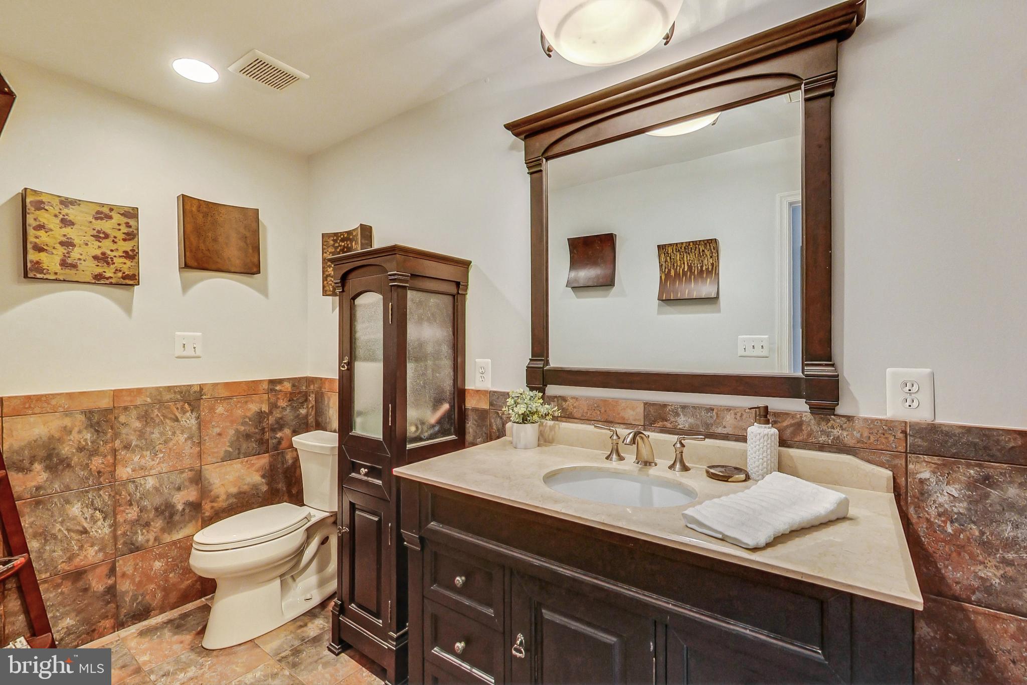 8019 Rockwood Ct