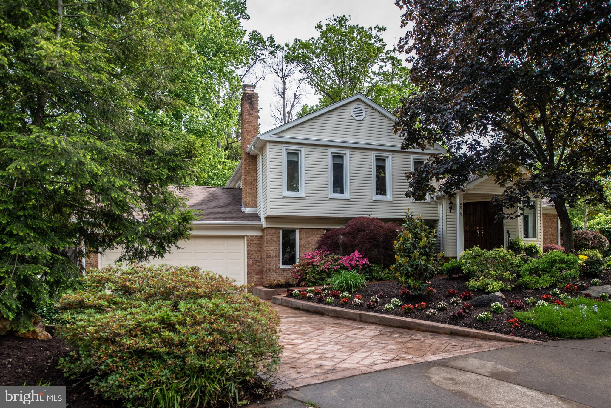 8019 Rockwood Ct