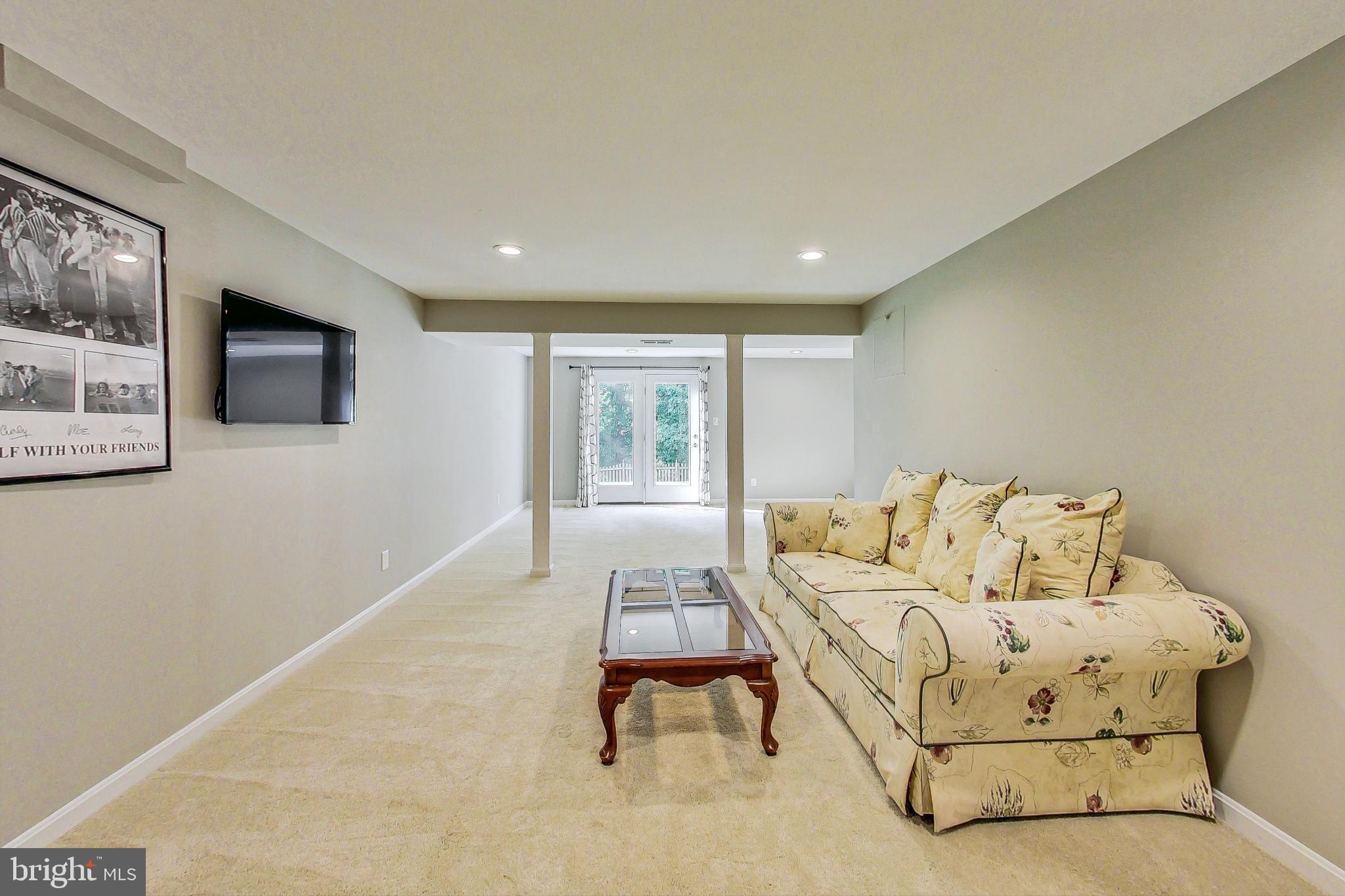 13935 Valley Country Dr