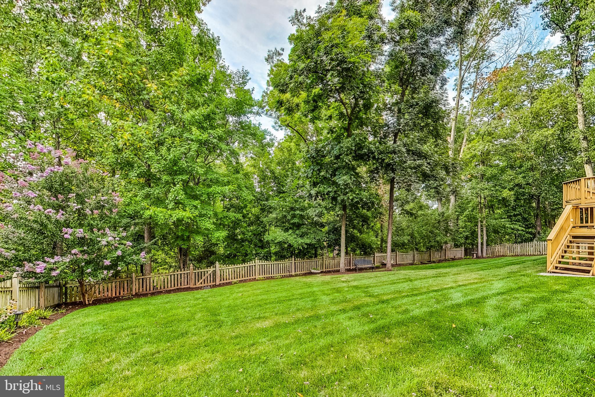 13935 Valley Country Dr