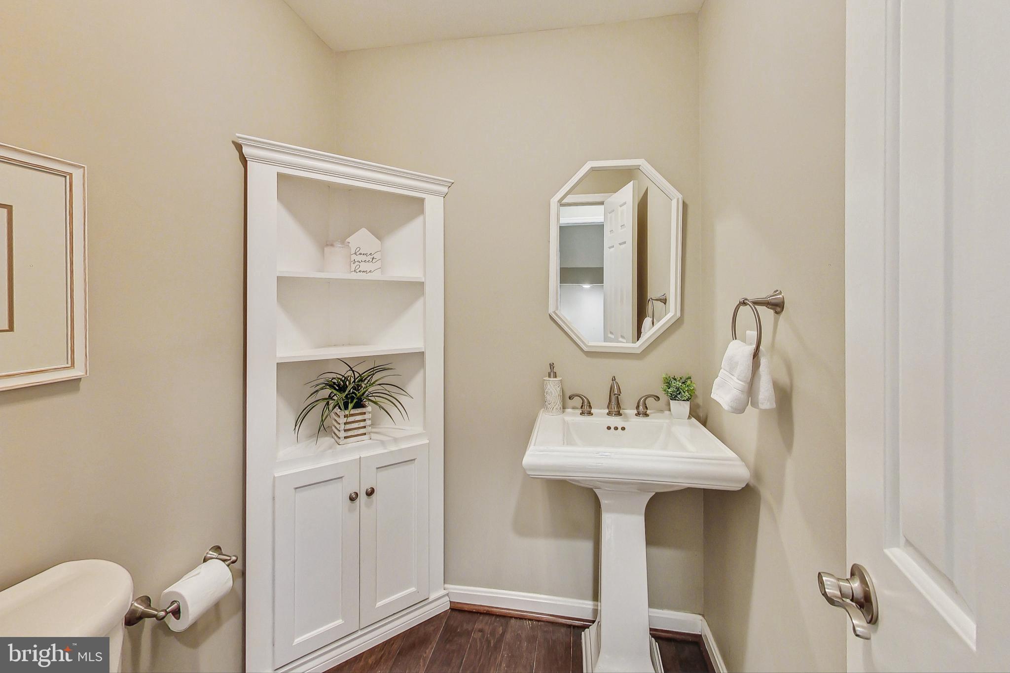 13935 Valley Country Dr