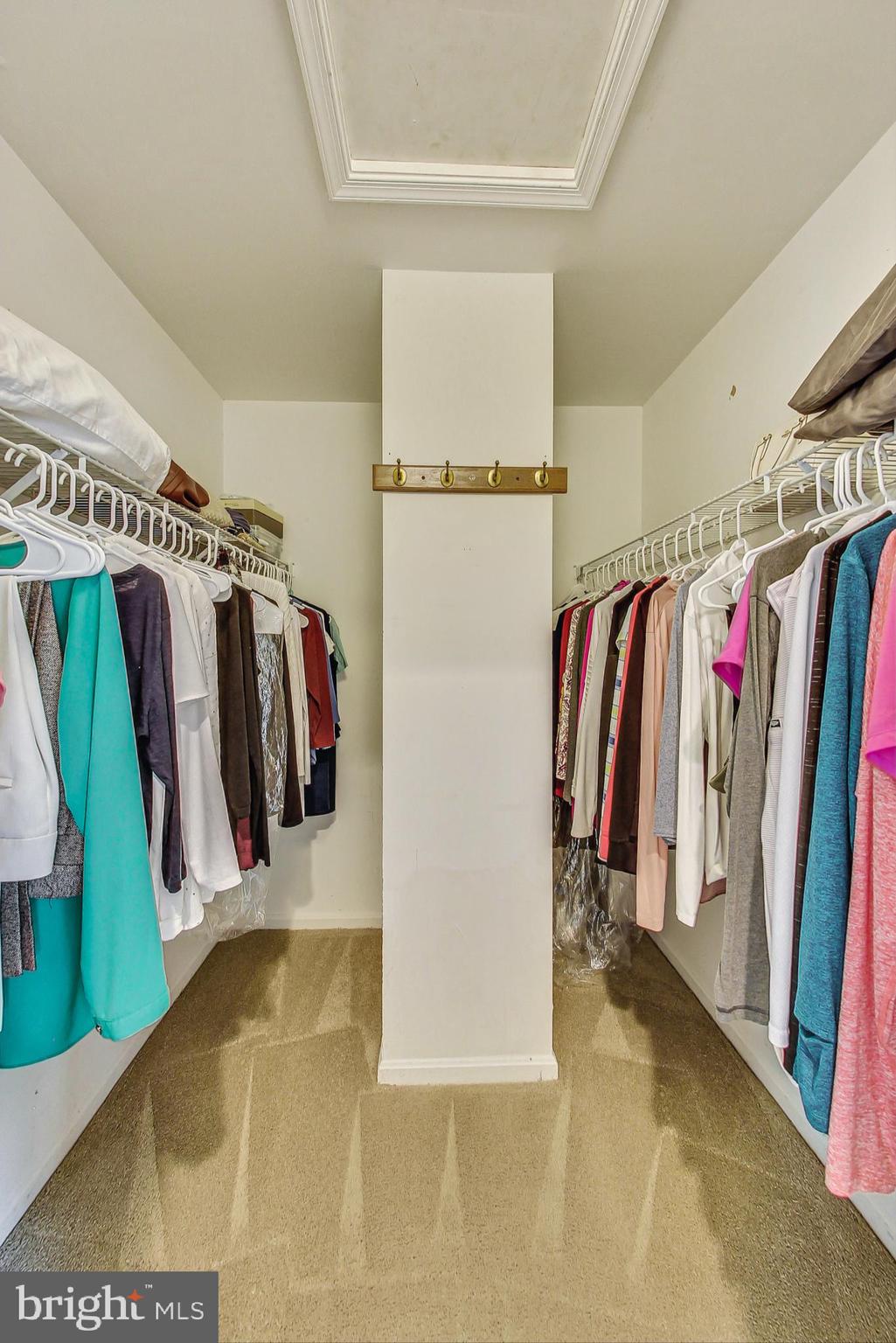 13935 Valley Country Dr