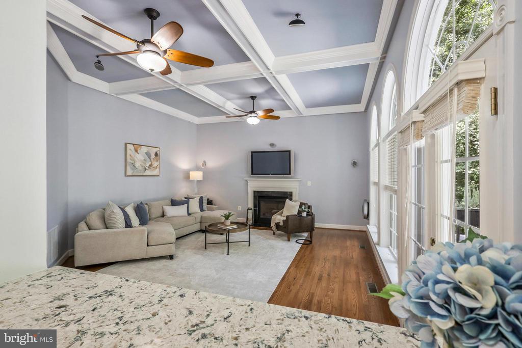 10254 Lindsey Meadow Ct