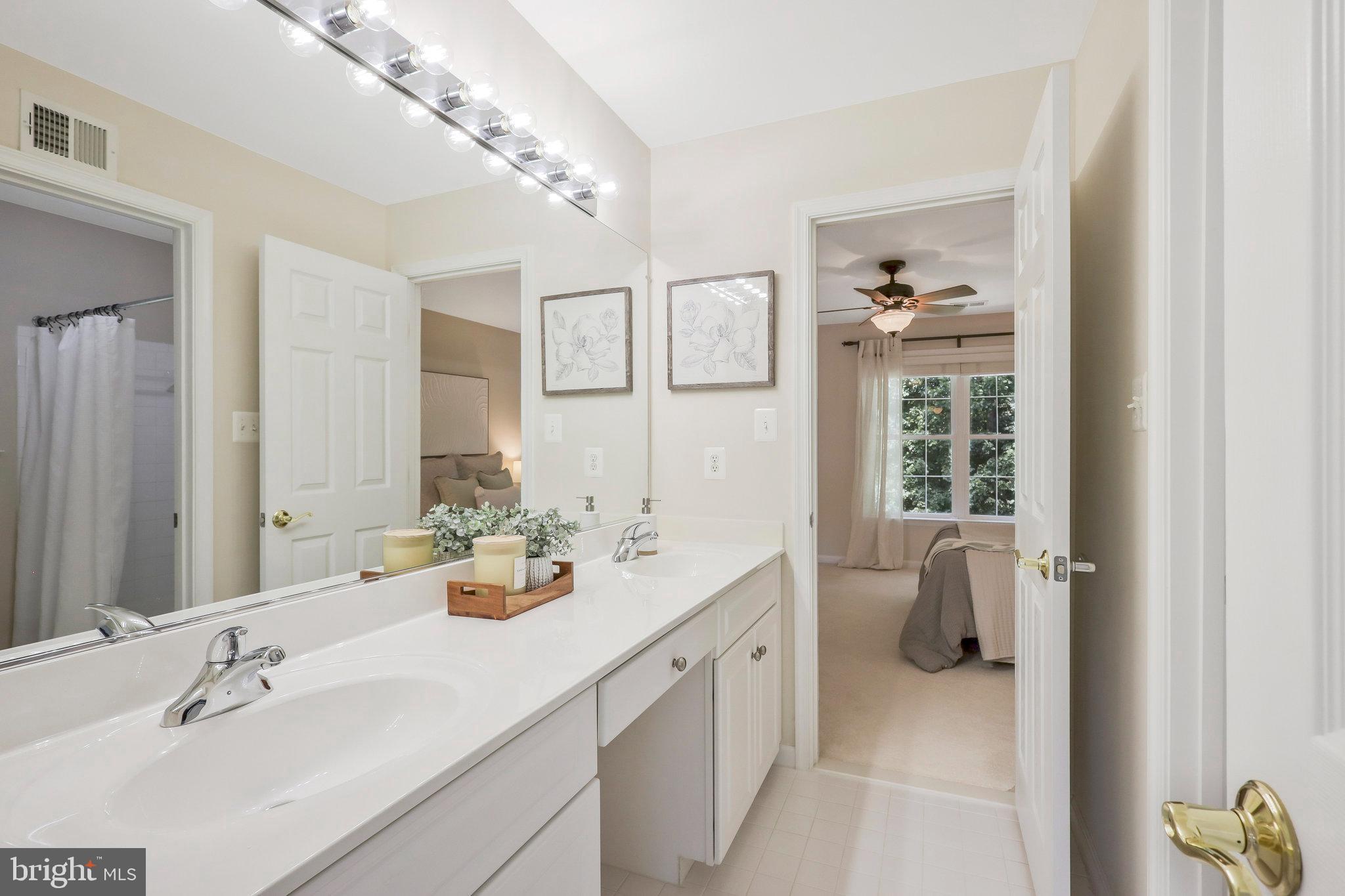 10254 Lindsey Meadow Ct
