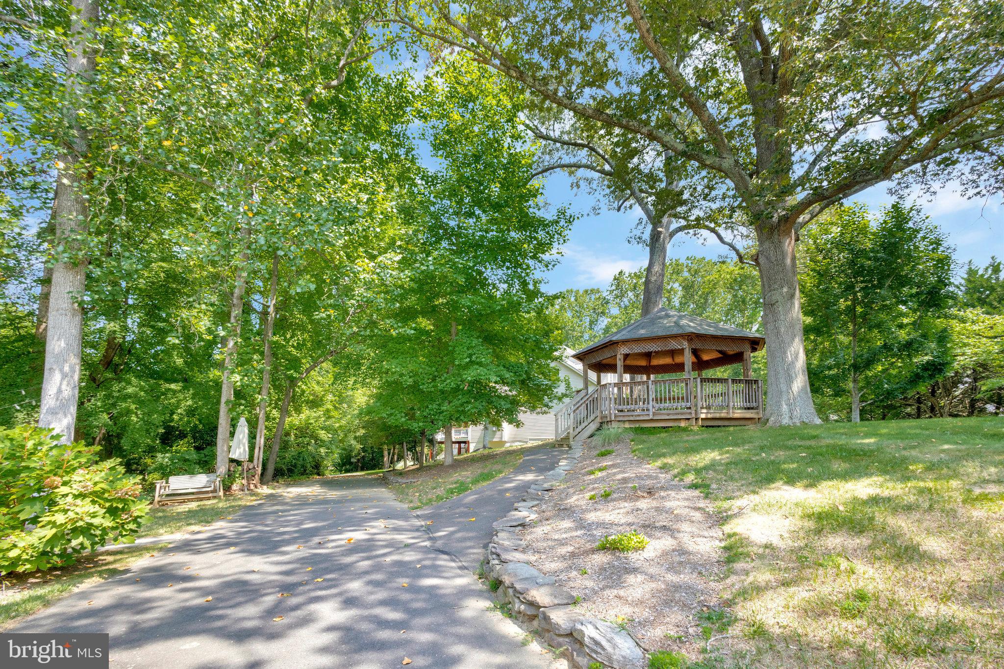 10254 Lindsey Meadow Ct