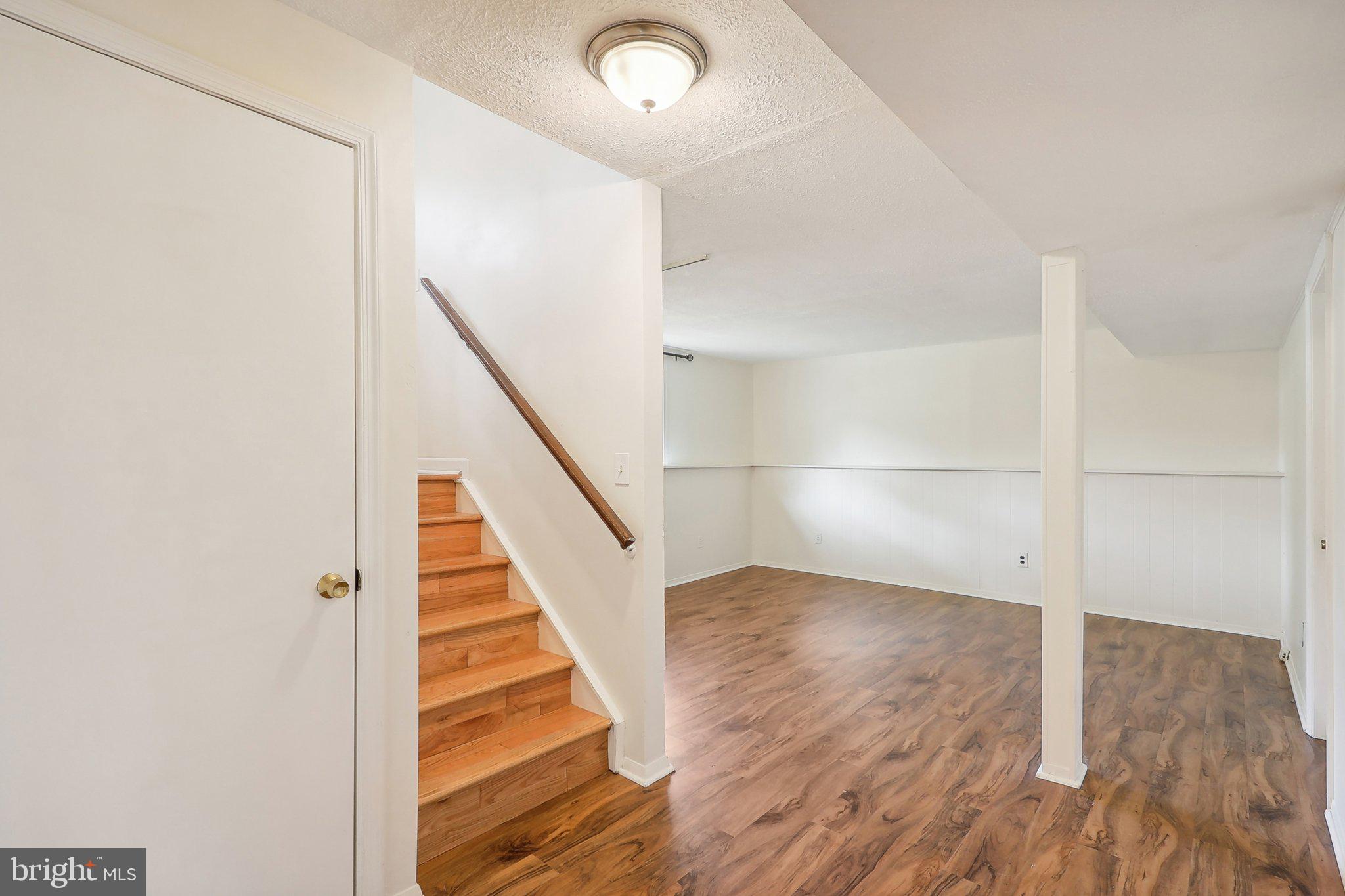 4011 Bentnail Ct