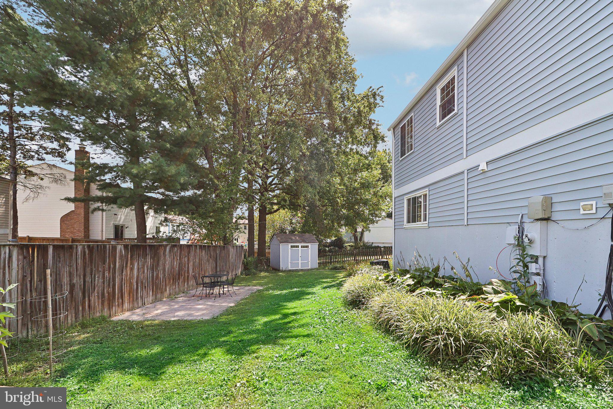 4011 Bentnail Ct
