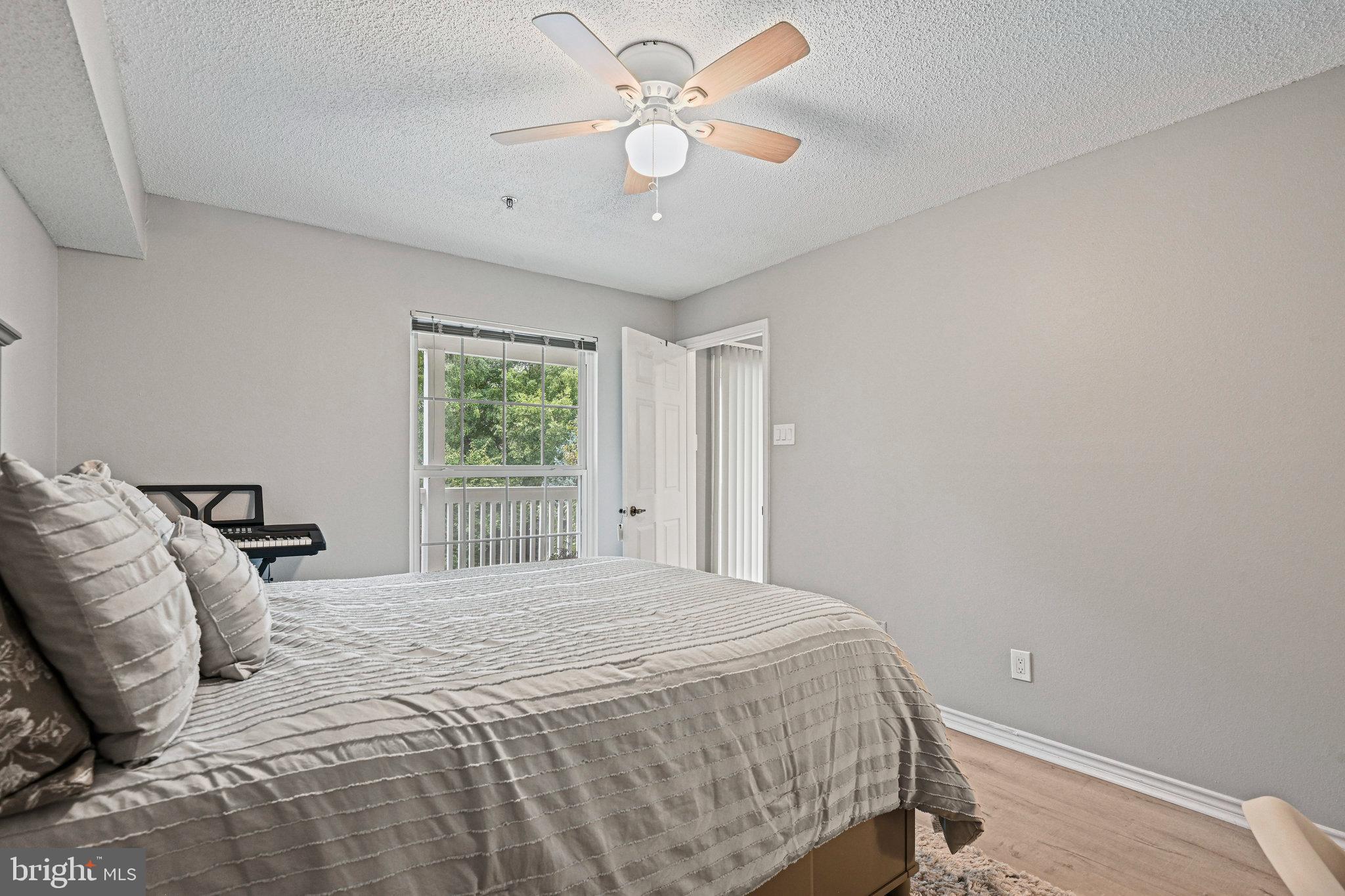 1504 LINCOLN WAY #209