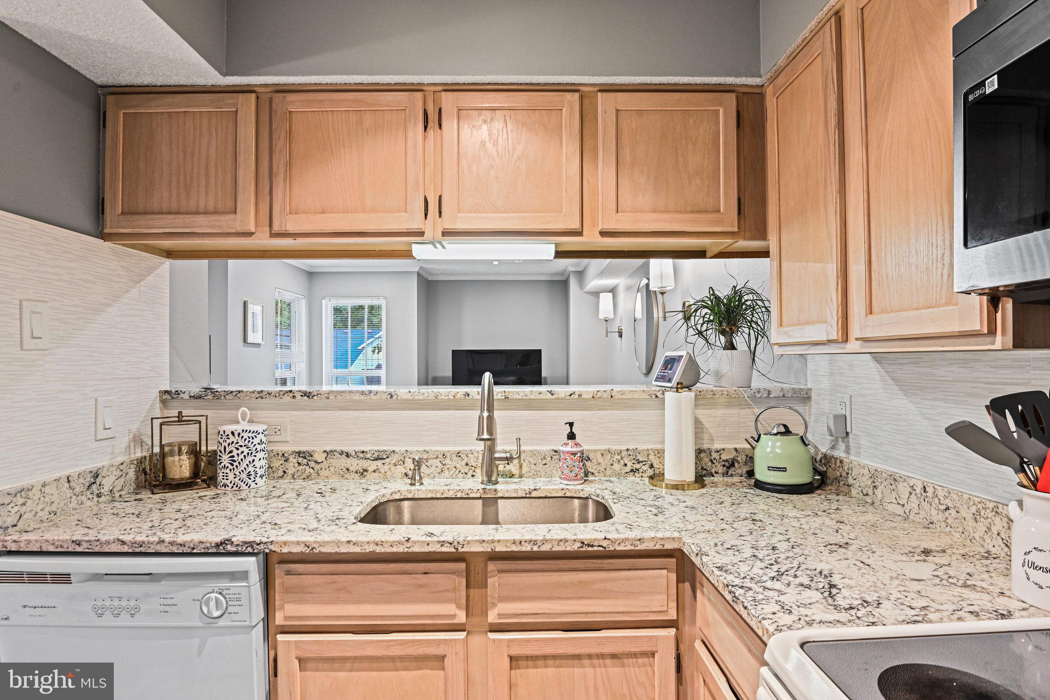 1504 LINCOLN WAY #209