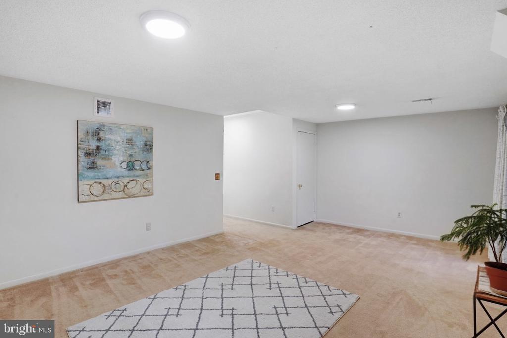 11877 Barrel Cooper Ct