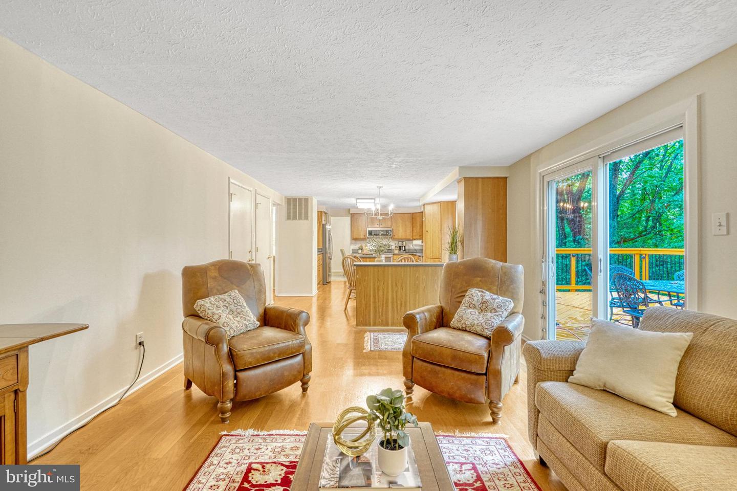 6013 Windward Dr