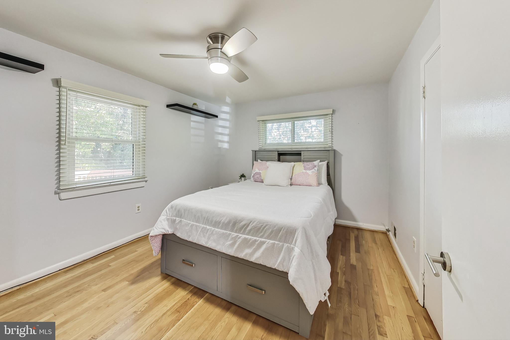 6816 Mayo Ct