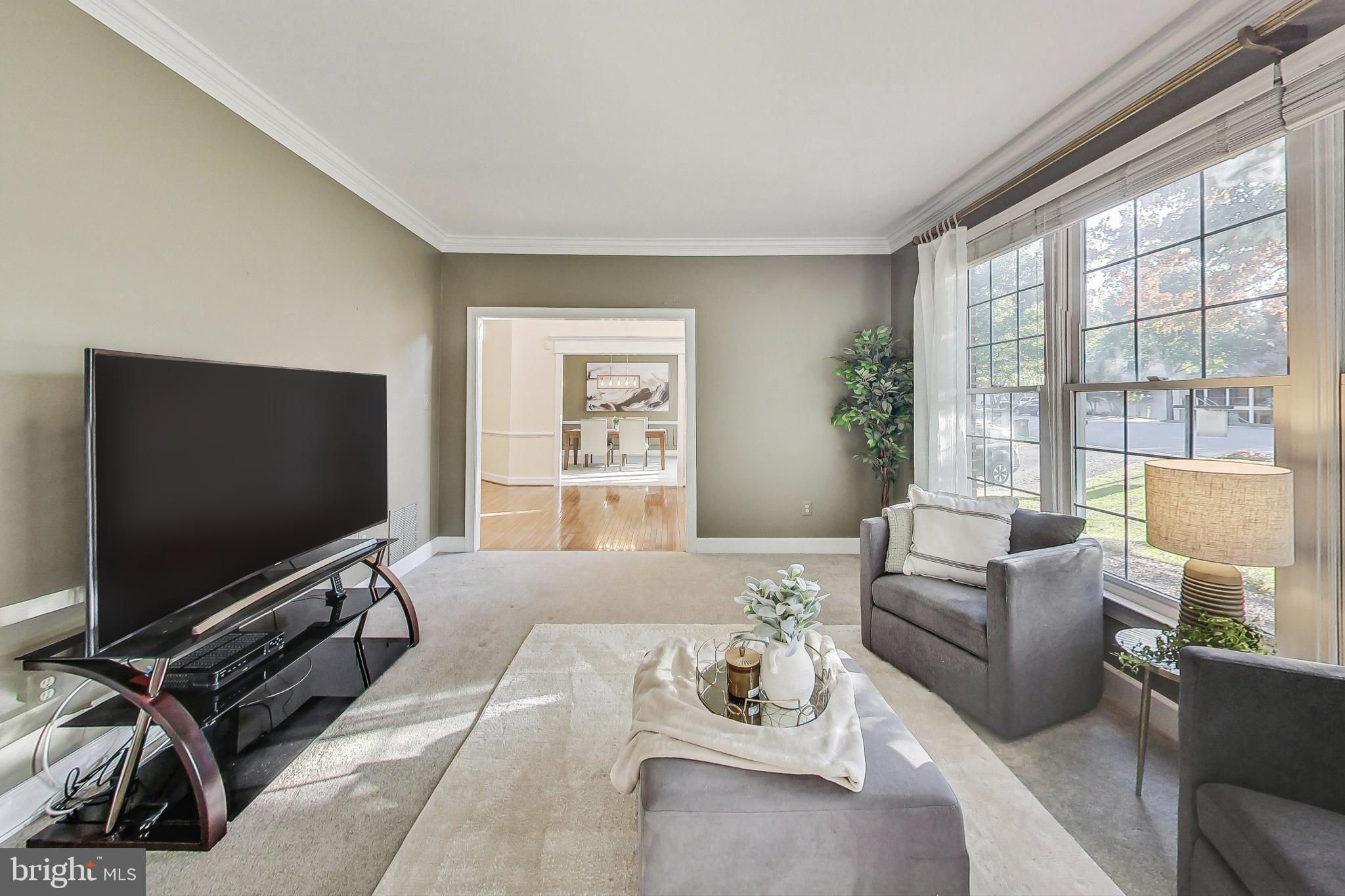 8279 Armetale Ln