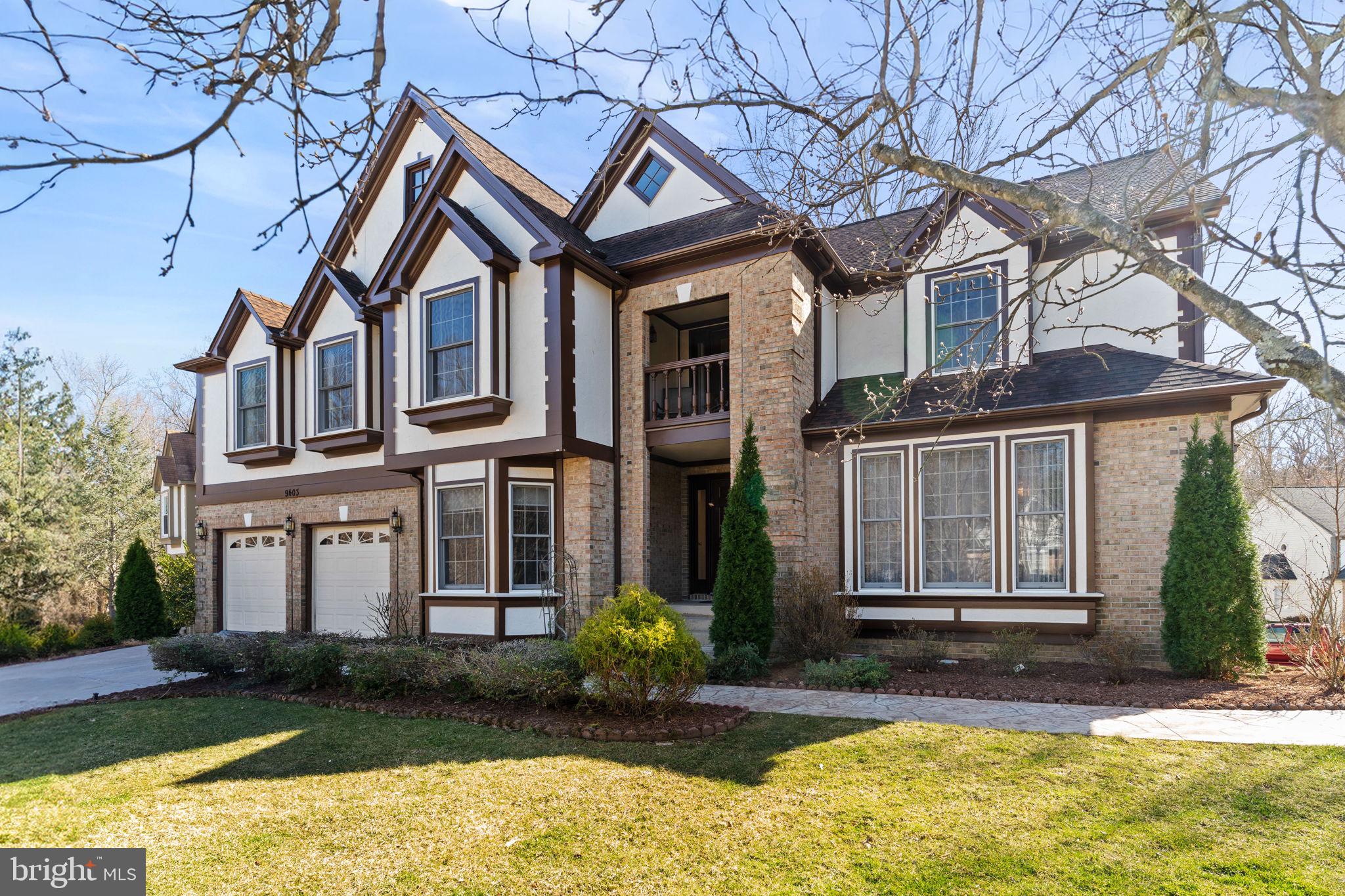 9403 Wooded Glen Ave
