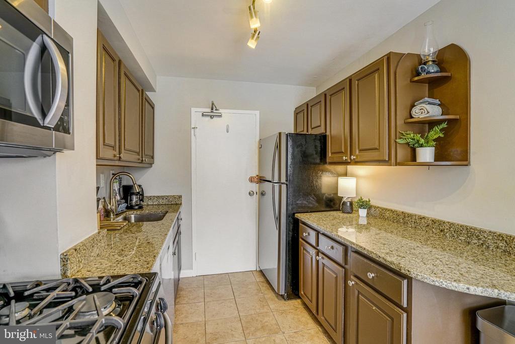6621 Wakefield Dr #312