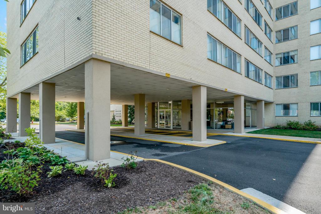 6621 Wakefield Dr #312