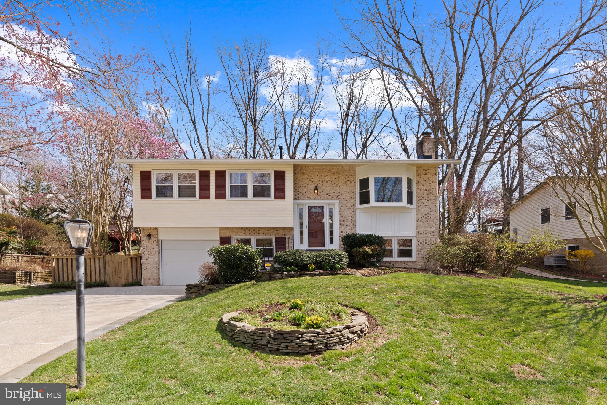 7221 Willow Oak Pl