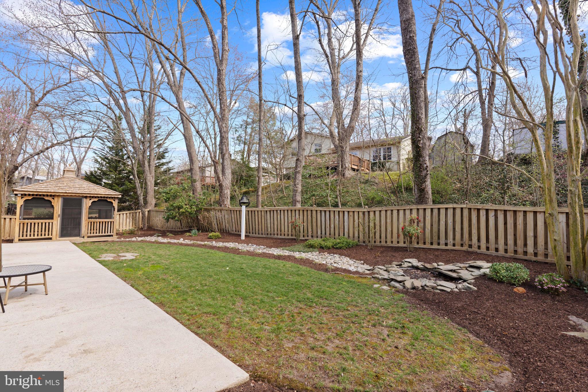 7221 Willow Oak Pl