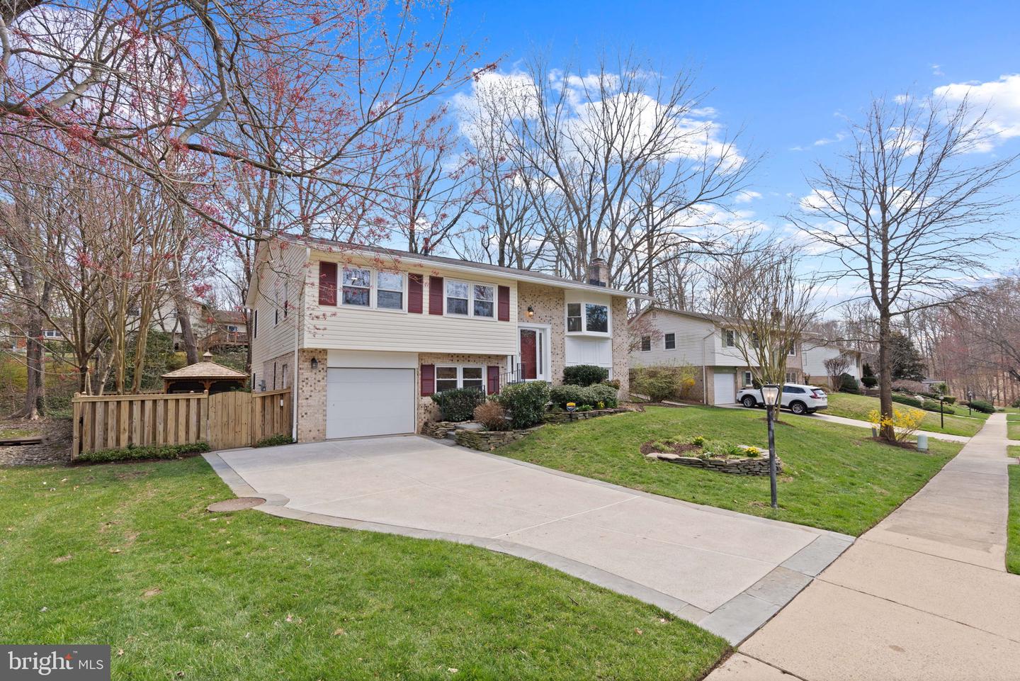 7221 Willow Oak Pl