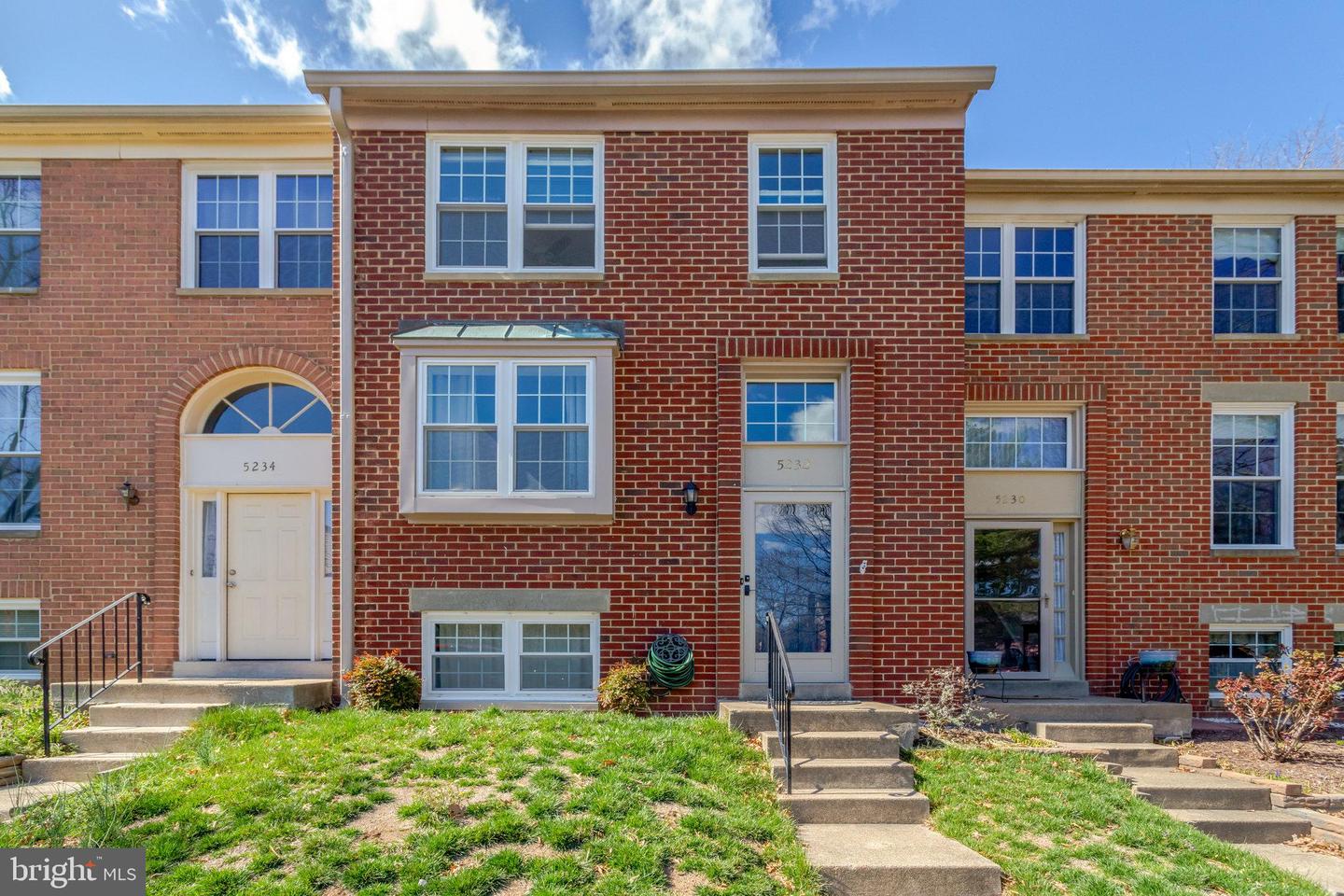 5232 Cannes Ct
