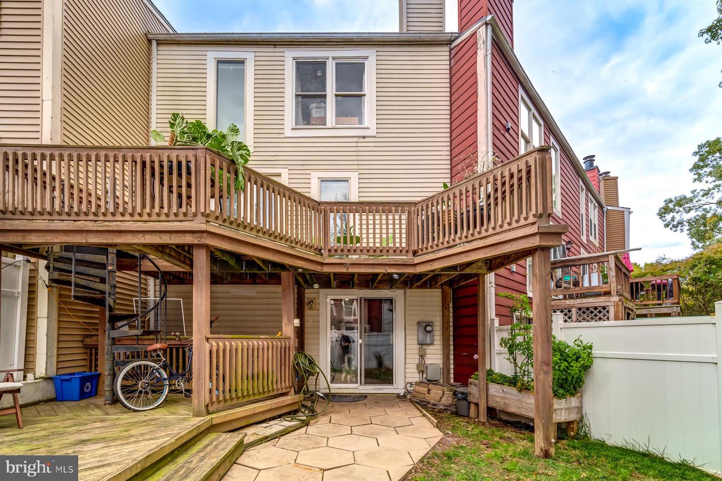 6189 WILD VALLEY CT