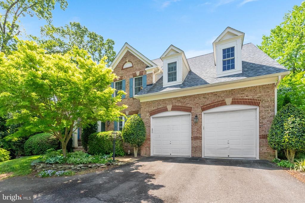5393 Abernathy Ct
