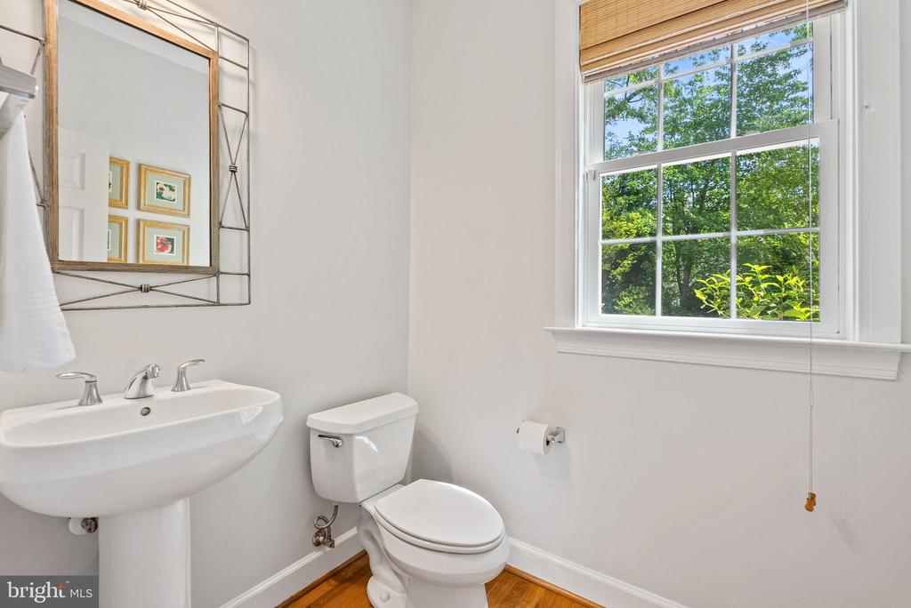 5393 Abernathy Ct