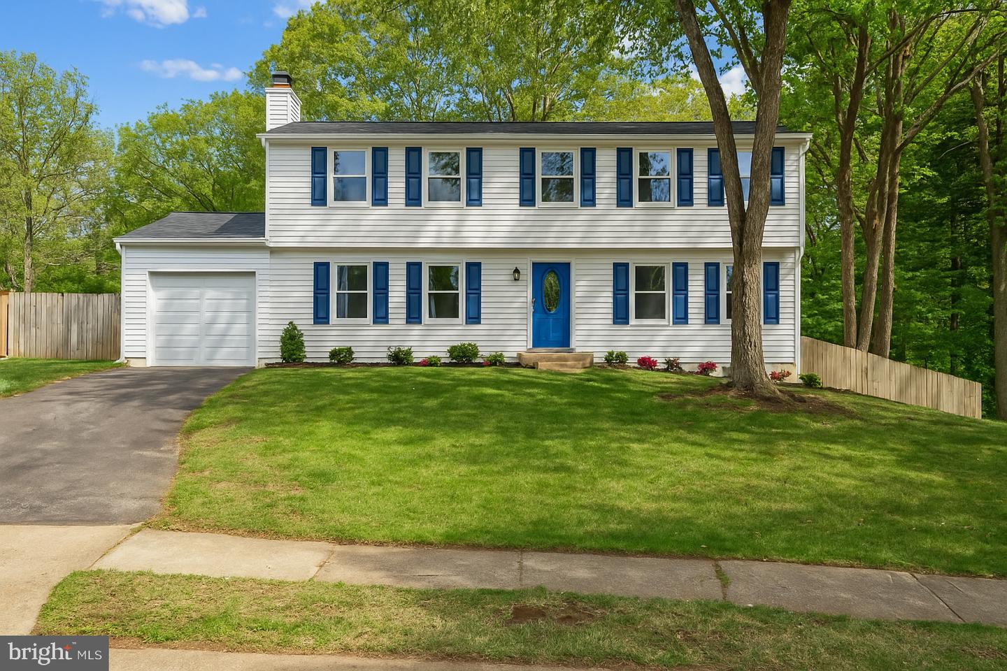 7313 Bonniemill Ln