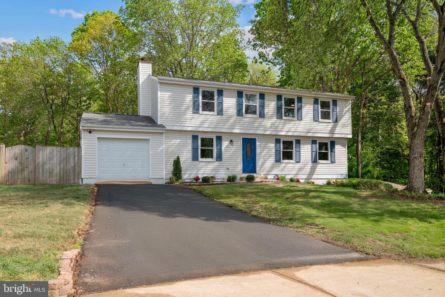 7313 Bonniemill Ln