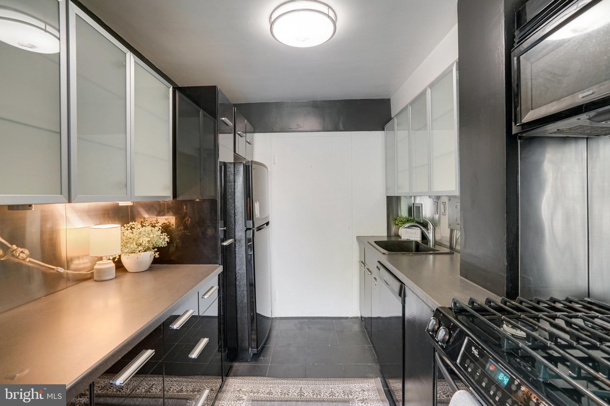 6631 Wakefield Dr #209