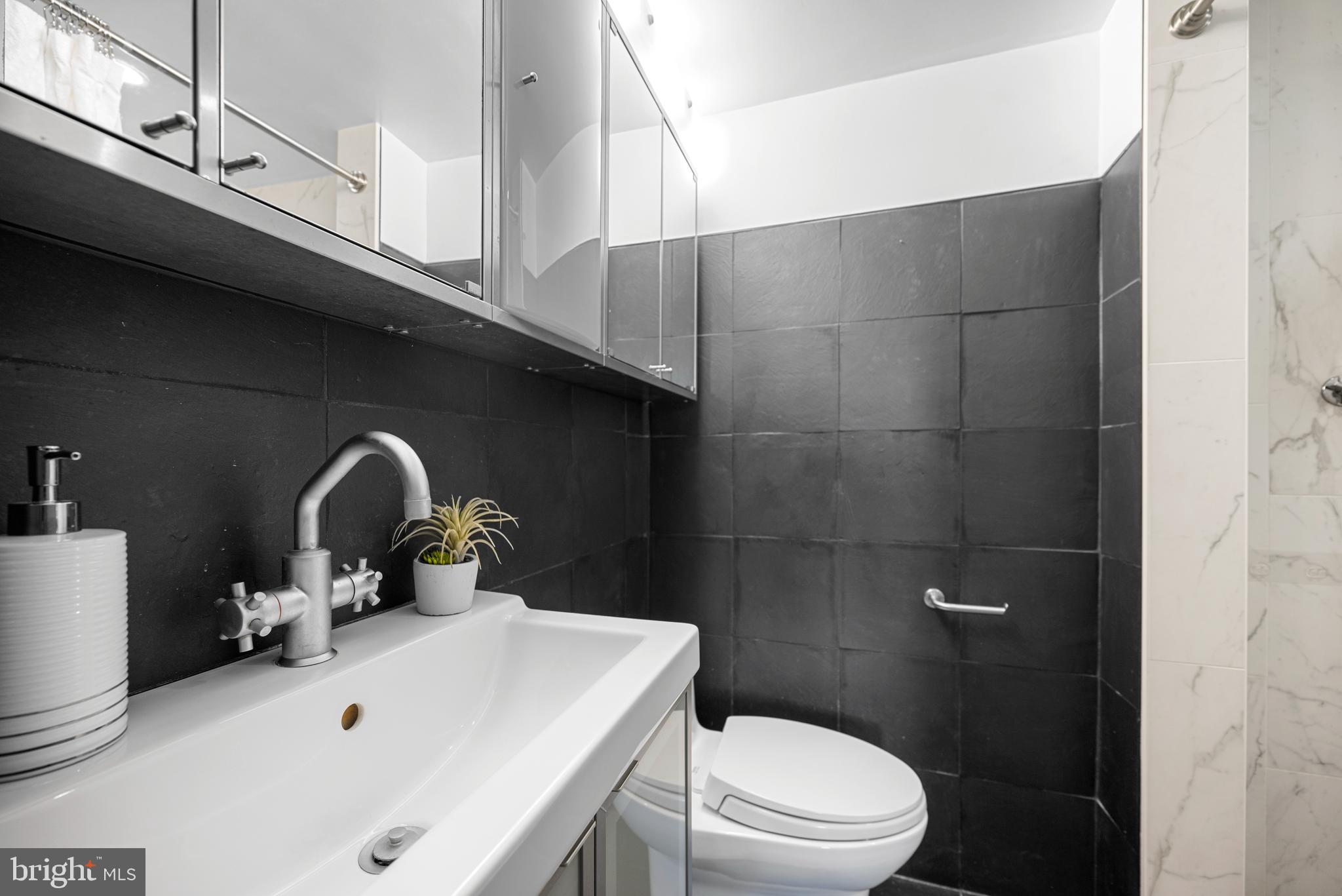 6631 Wakefield Dr #209