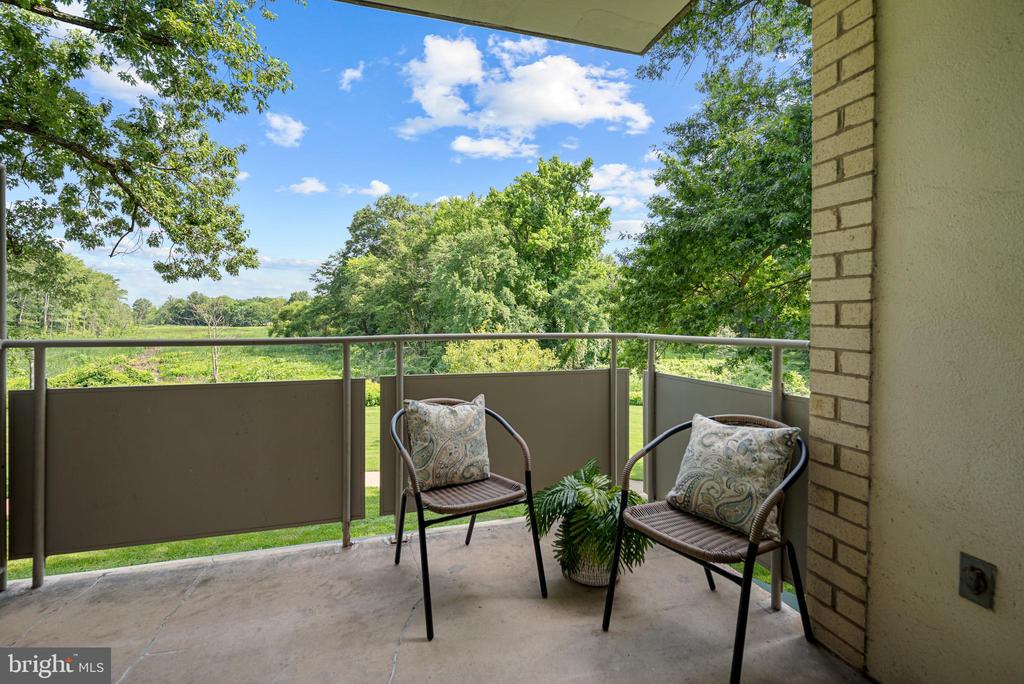 6631 Wakefield Dr #209