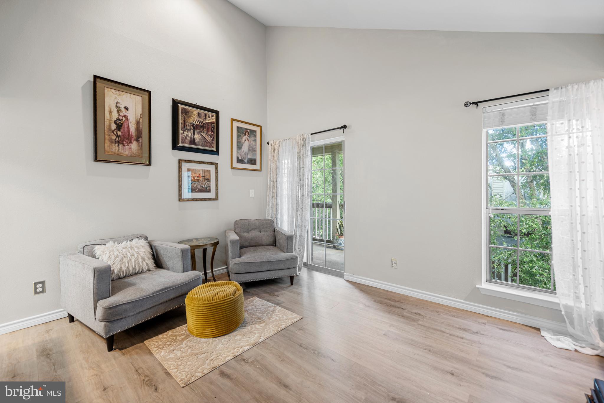 12152 PENDERVIEW TER #1332