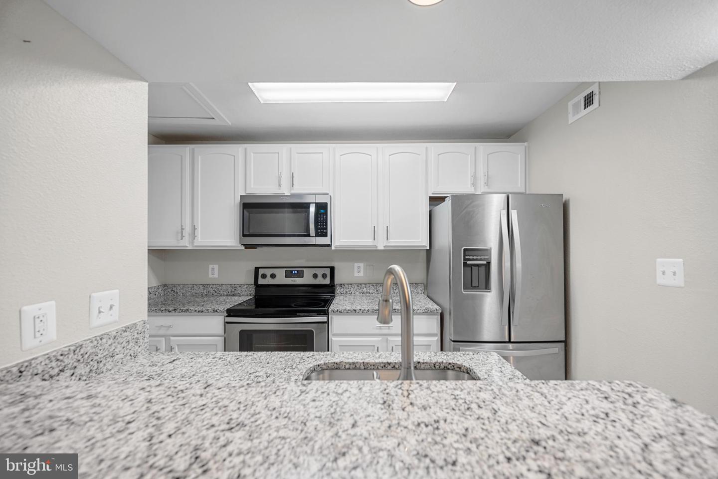 12152 PENDERVIEW TER #1332