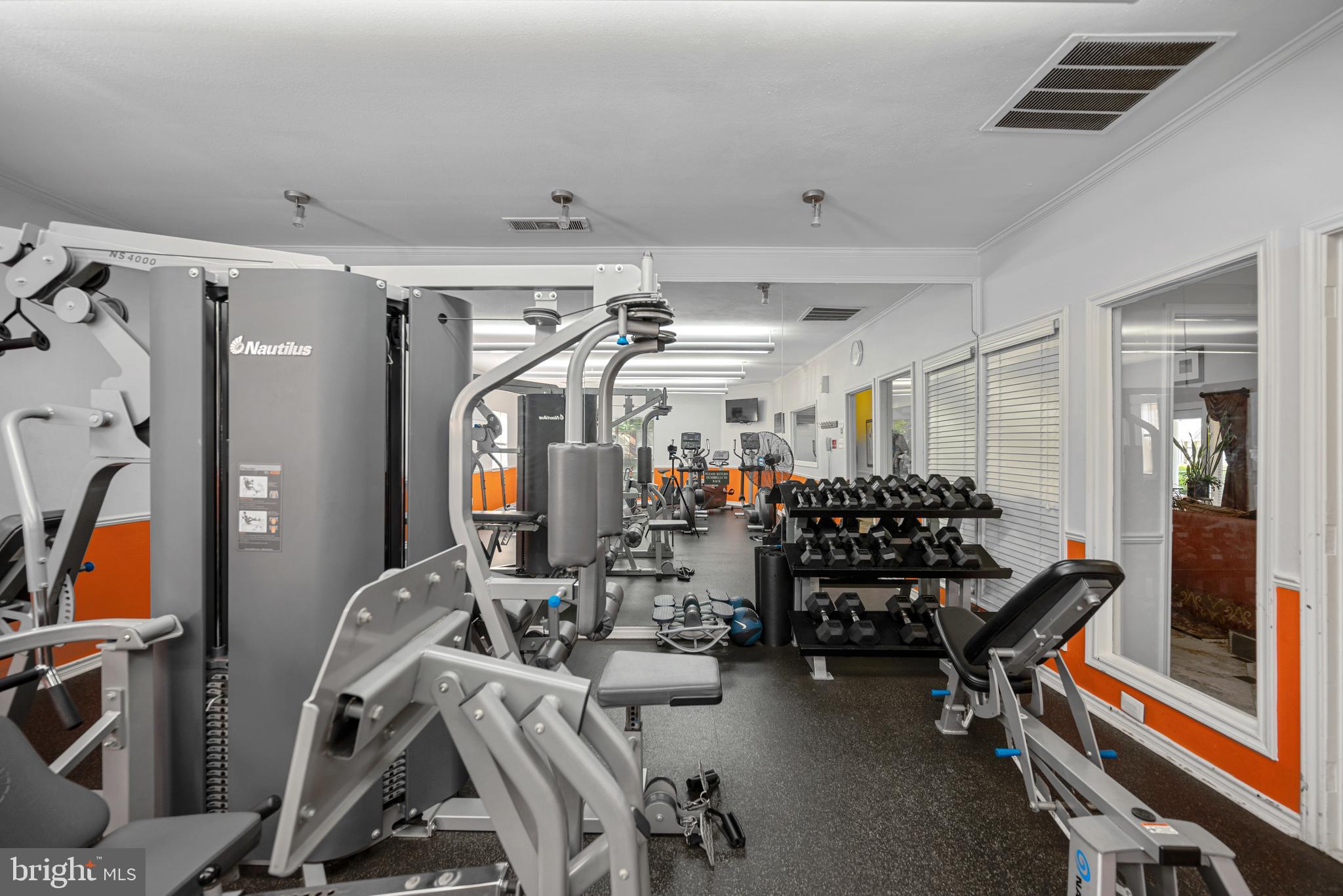 12152 PENDERVIEW TER #1332